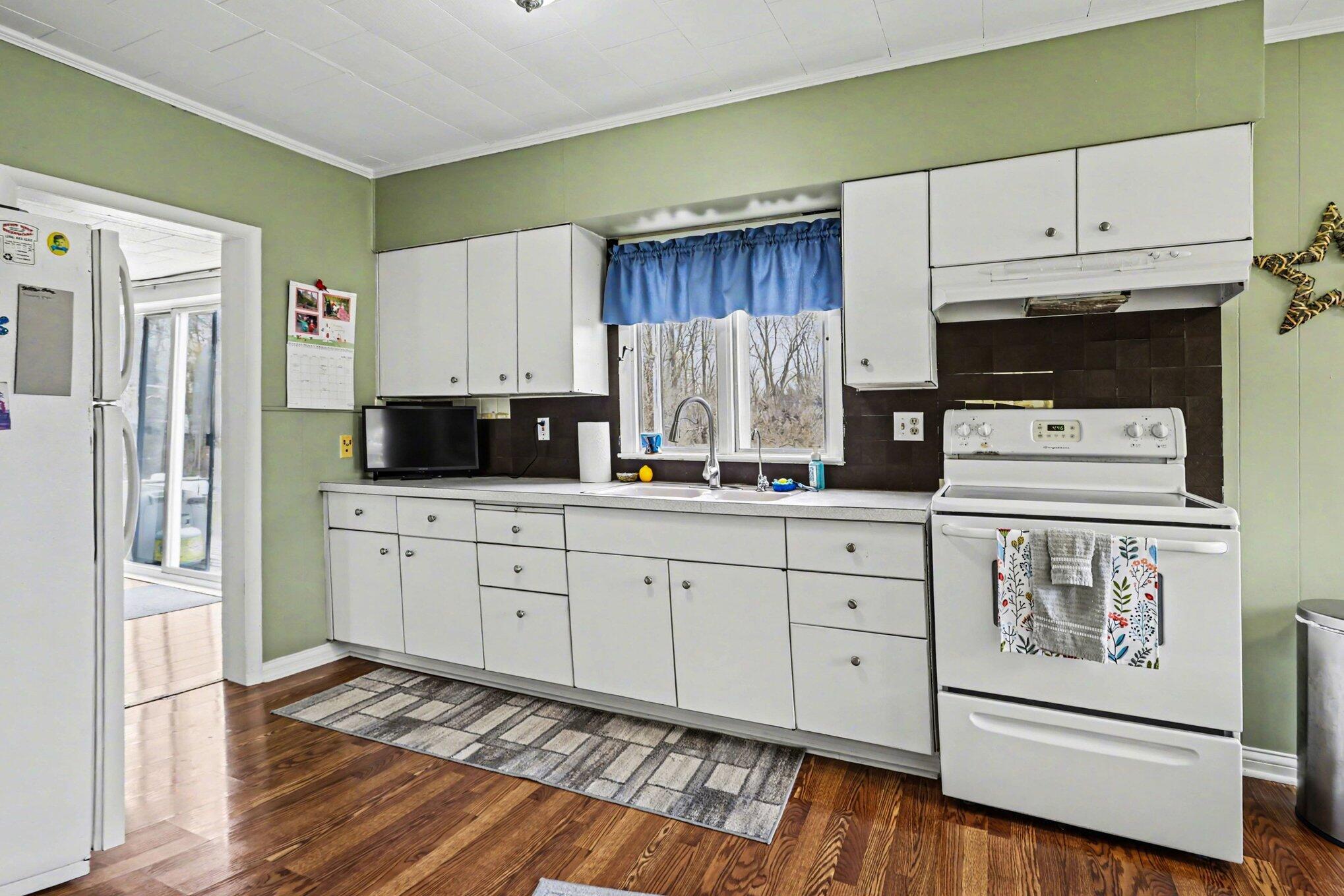 8263 S Scottdale Road Berrien Springs MI 49103