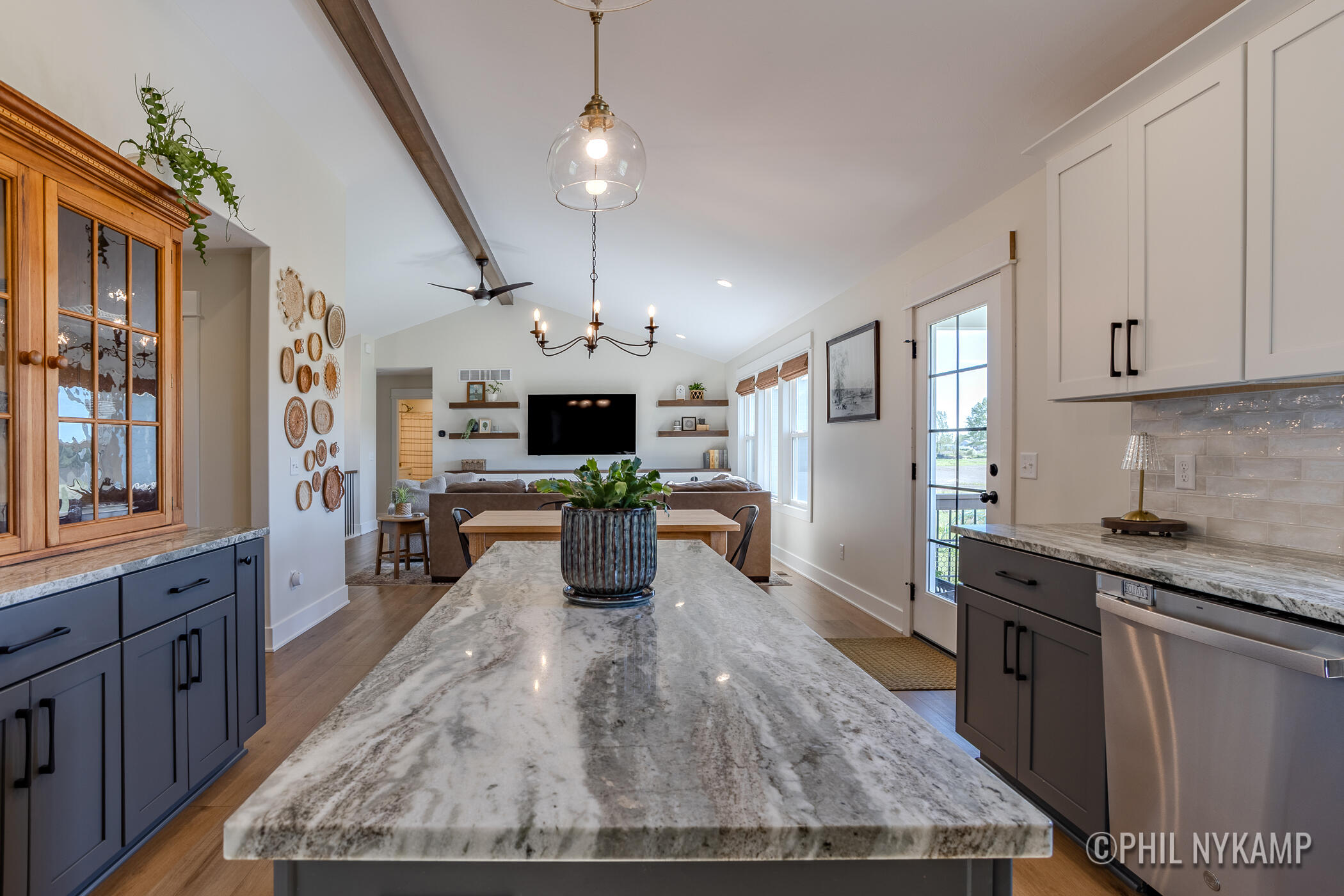 4711 Long Range Drive Zeeland MI 49464
