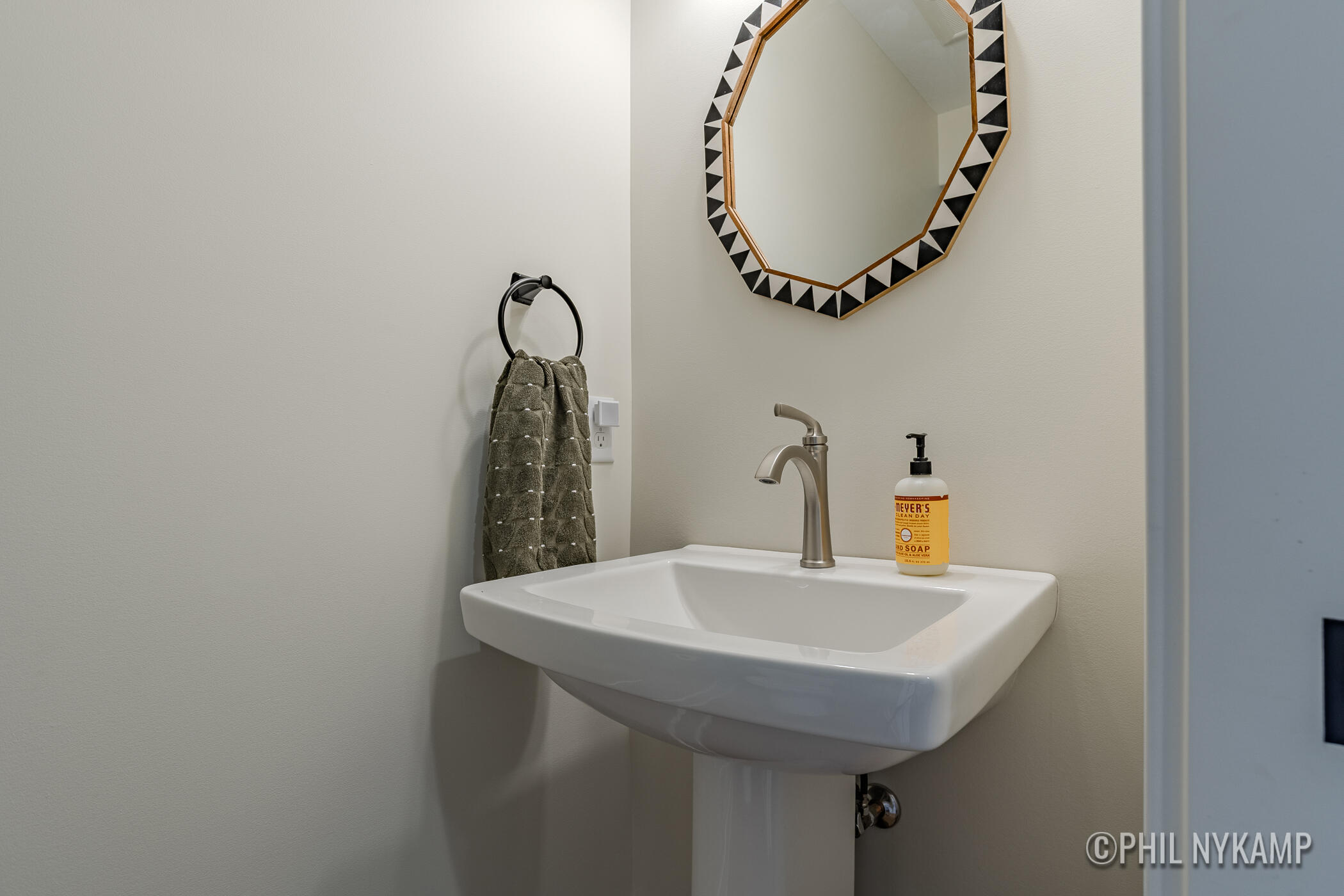 4711 Long Range Drive Zeeland MI 49464