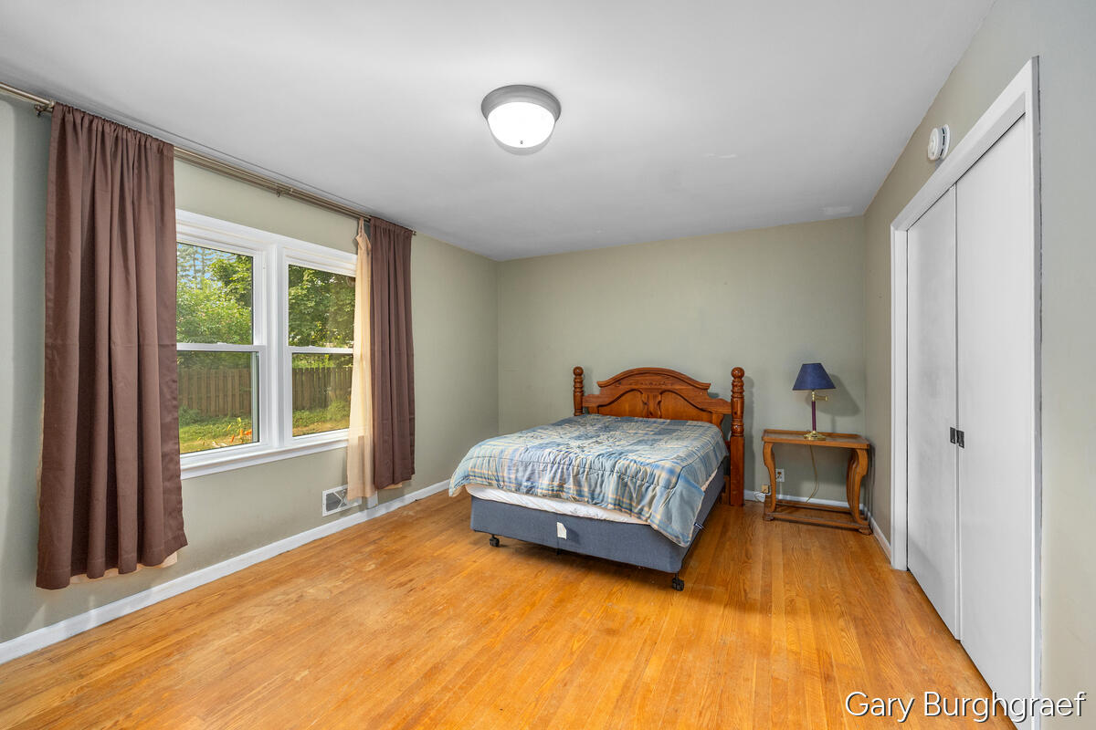 3026 Burton Street SE Grand Rapids MI 49546