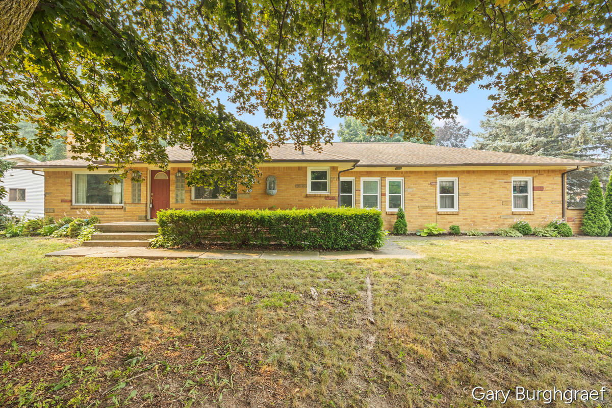 3026 Burton Street SE Grand Rapids MI 49546