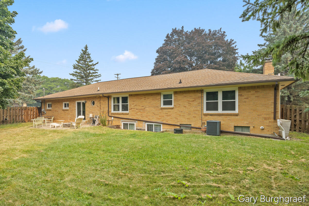 3026 Burton Street SE Grand Rapids MI 49546