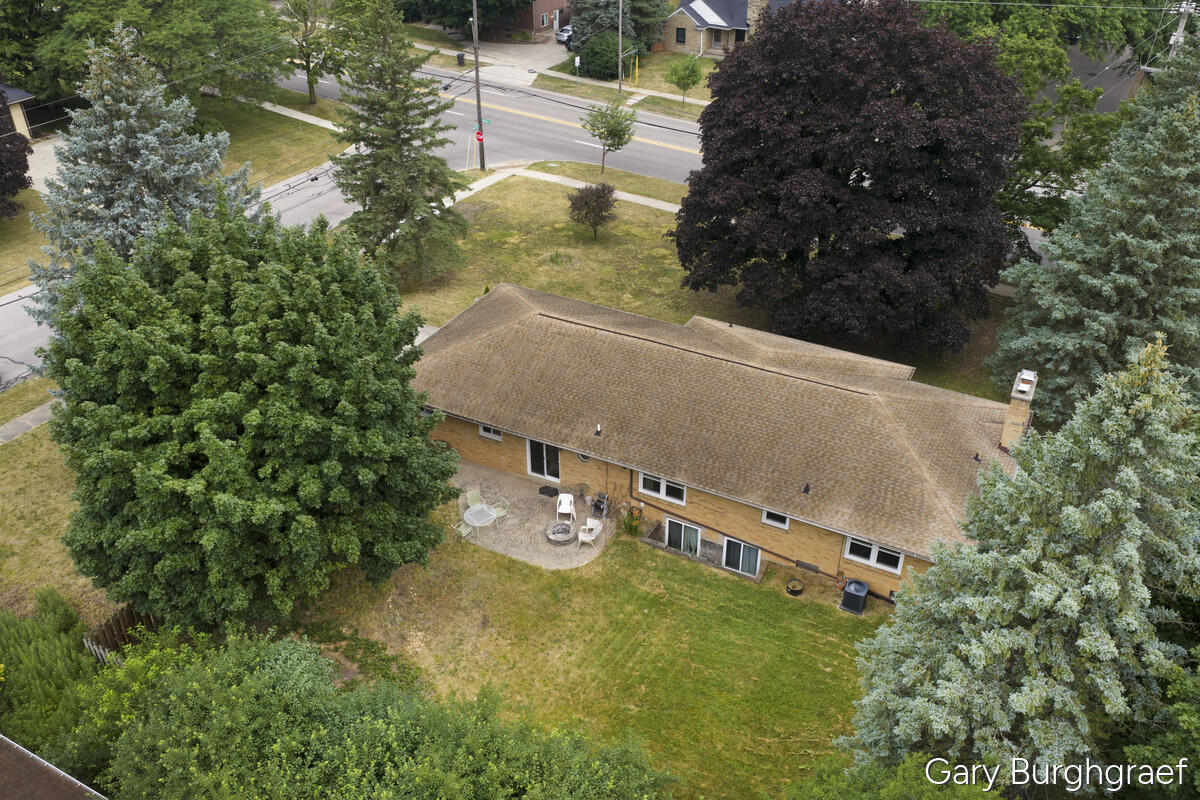 3026 Burton Street SE Grand Rapids MI 49546