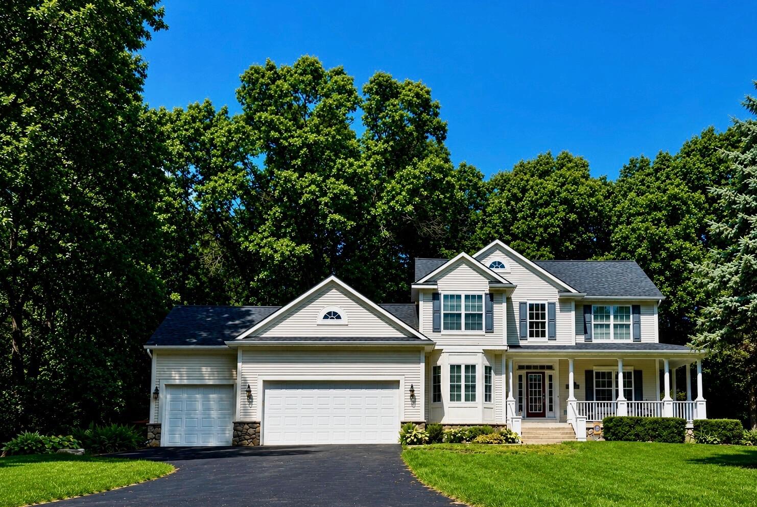 5133 Brownstone Drive NE Rockford MI 49341
