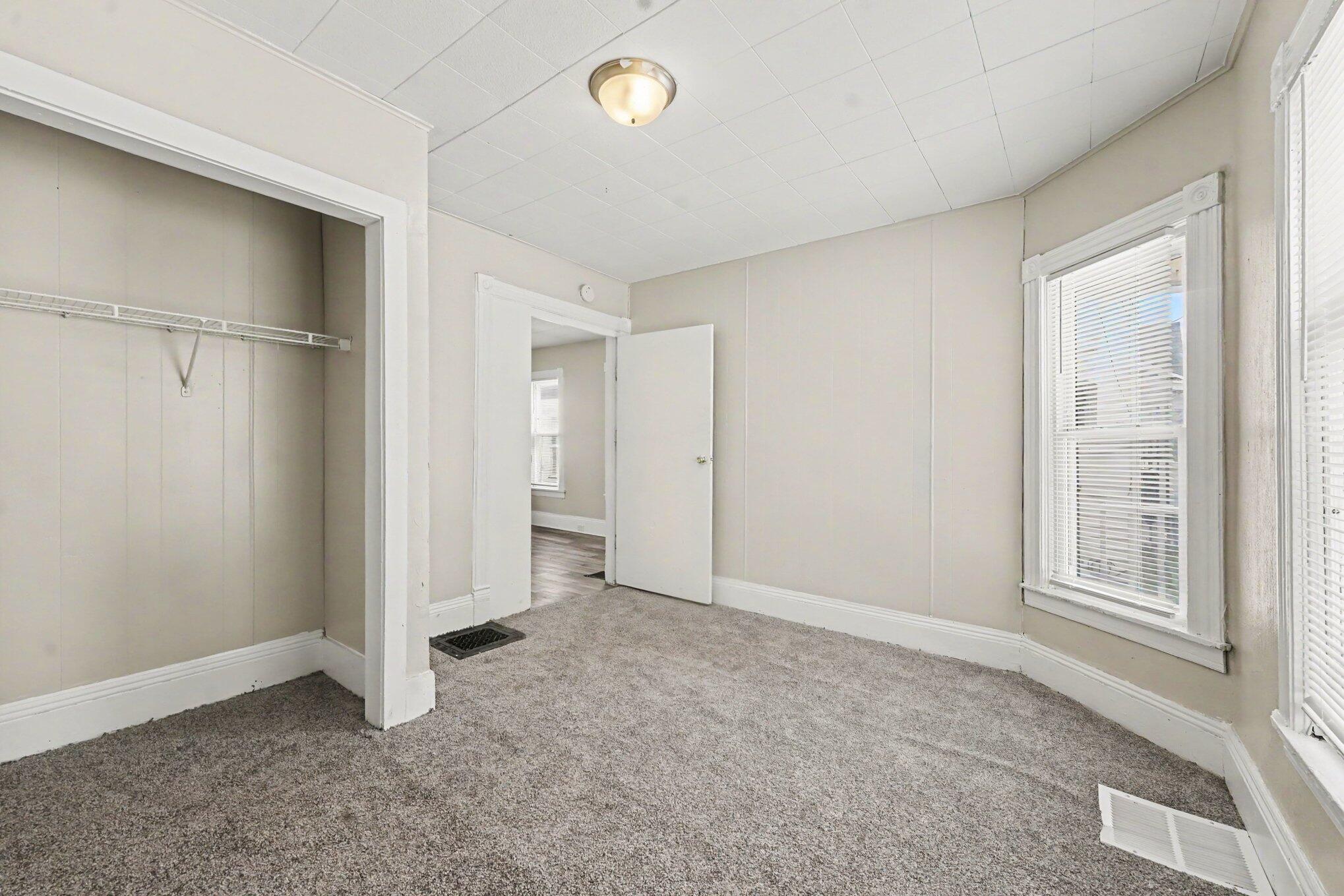 850 Lafayette Avenue NE Grand Rapids MI 49503