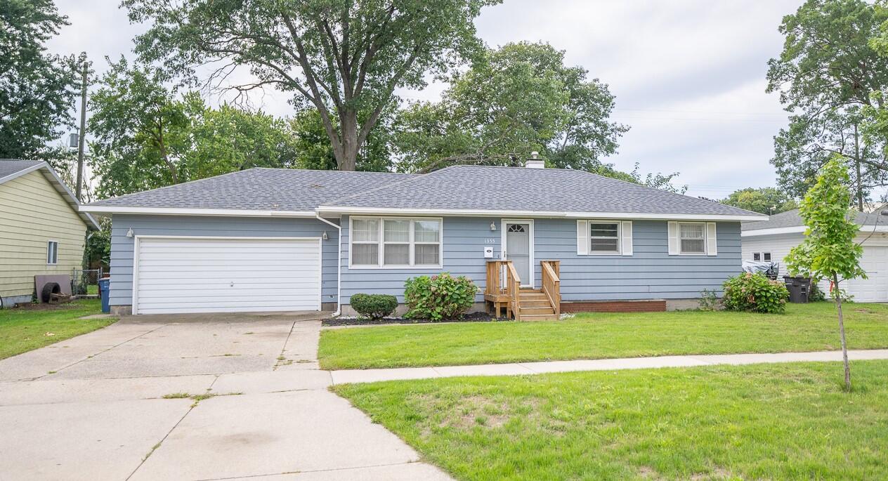 1355 W Broadway Avenue Muskegon MI 49441