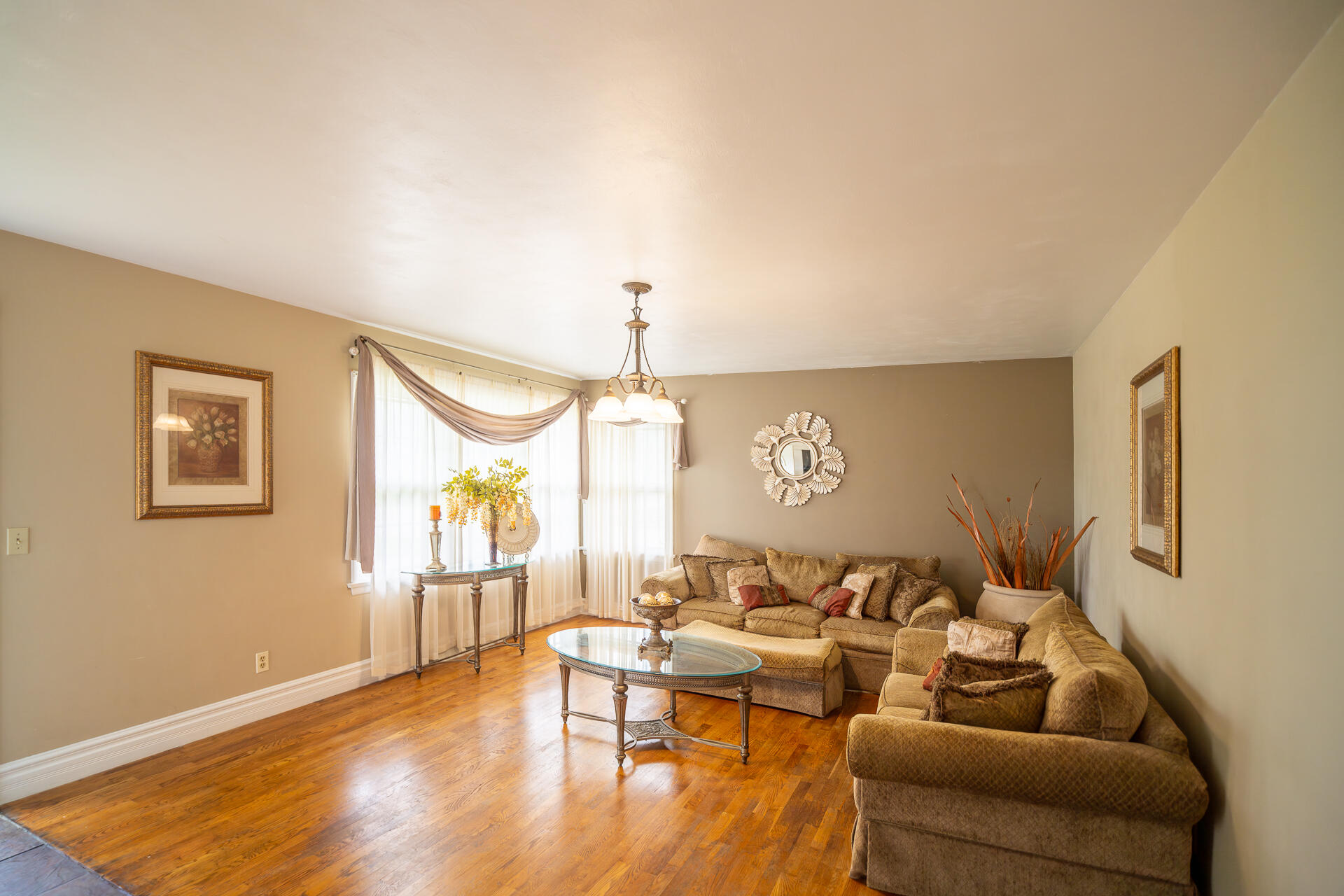 1355 W Broadway Avenue Muskegon MI 49441