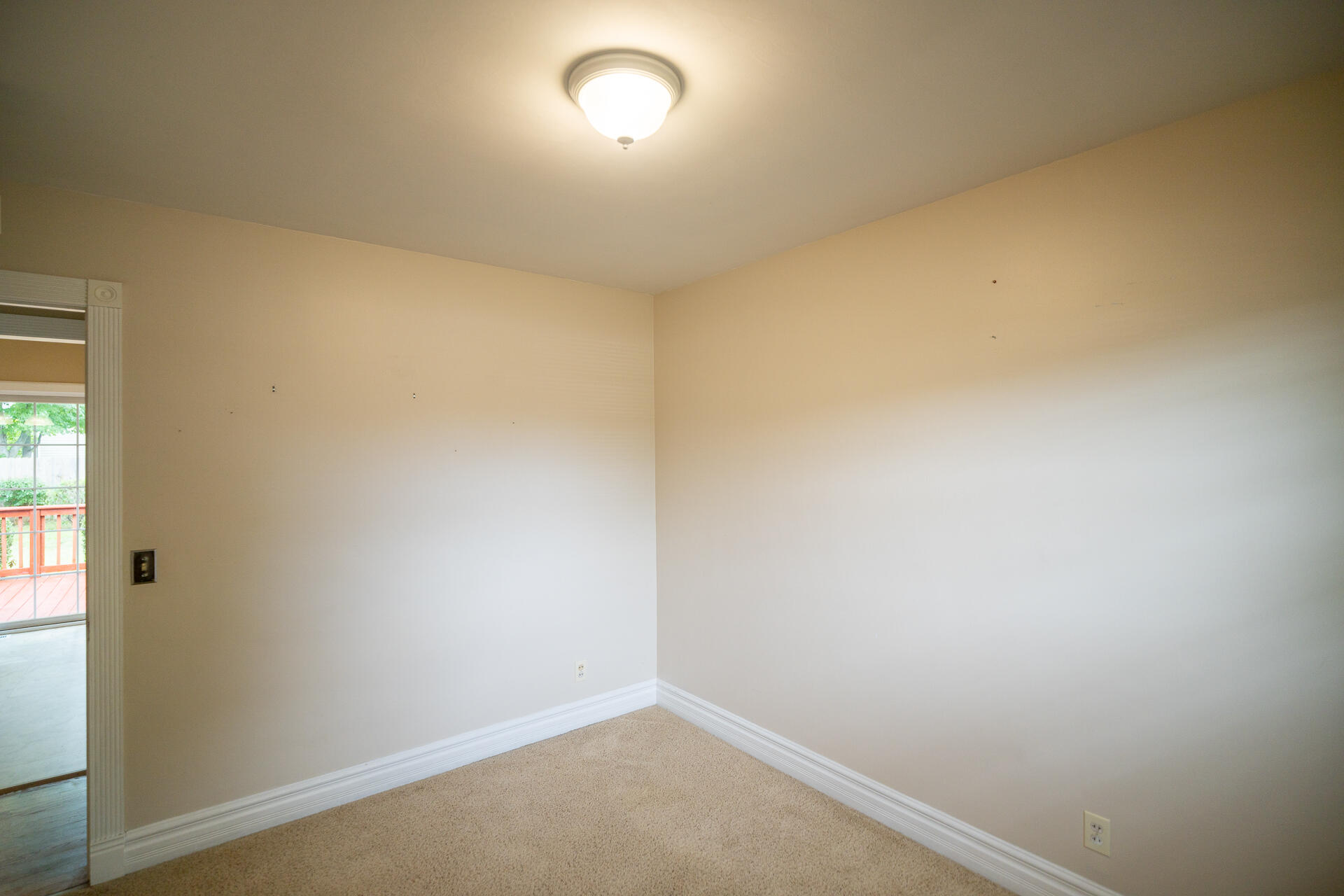 1355 W Broadway Avenue Muskegon MI 49441