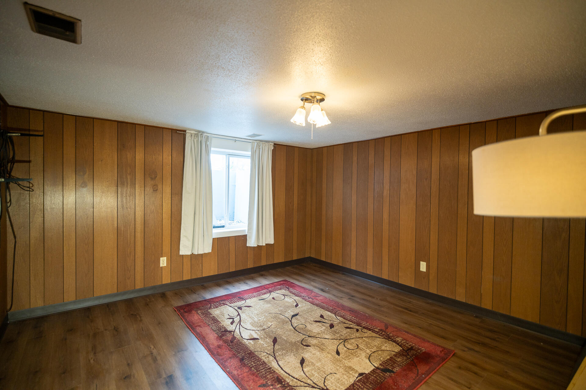 1355 W Broadway Avenue Muskegon MI 49441