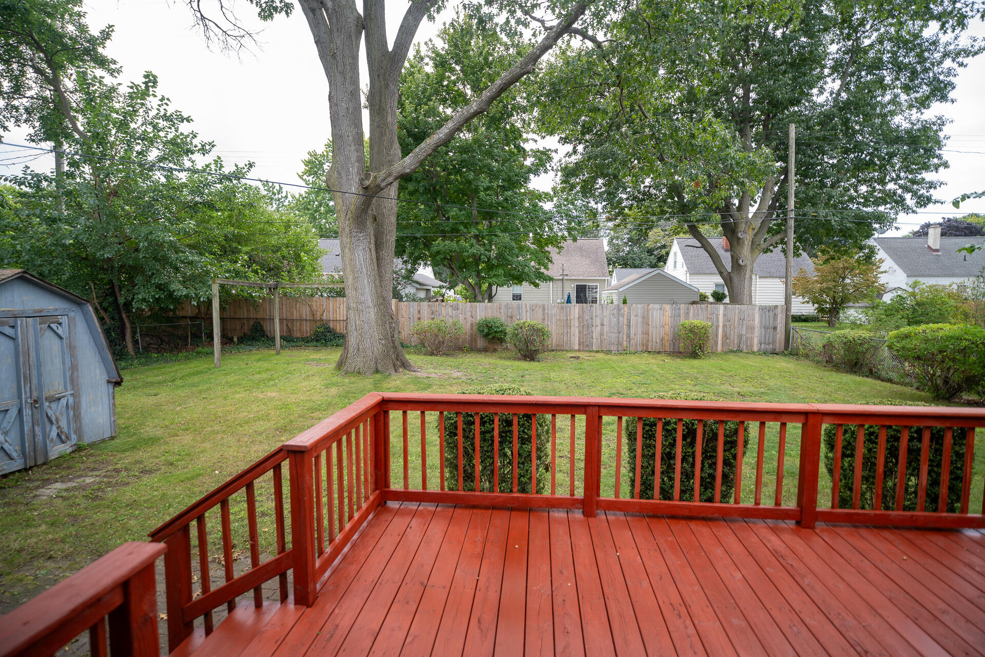 1355 W Broadway Avenue Muskegon MI 49441