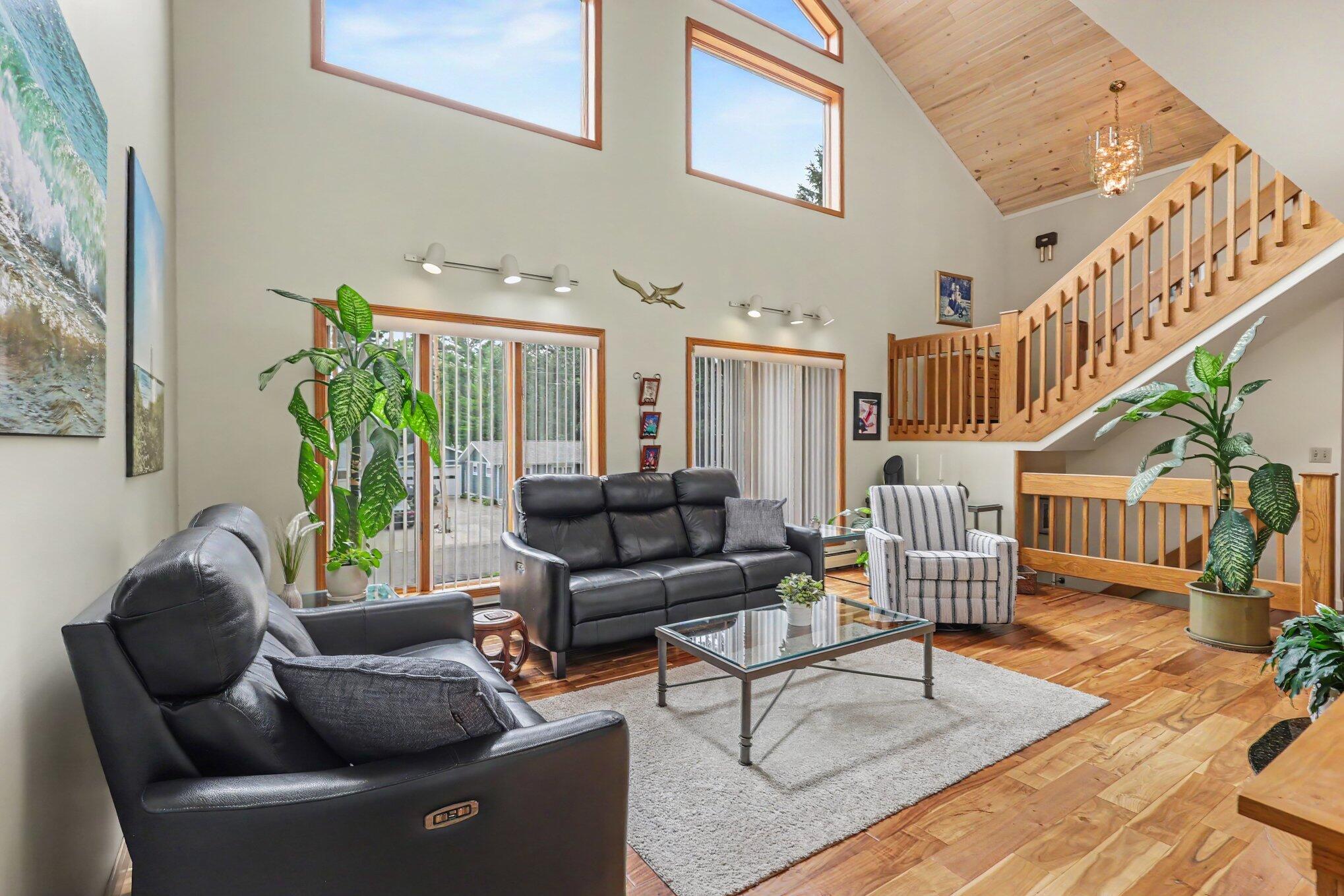 2335 Bluffton Avenue Muskegon MI 49441