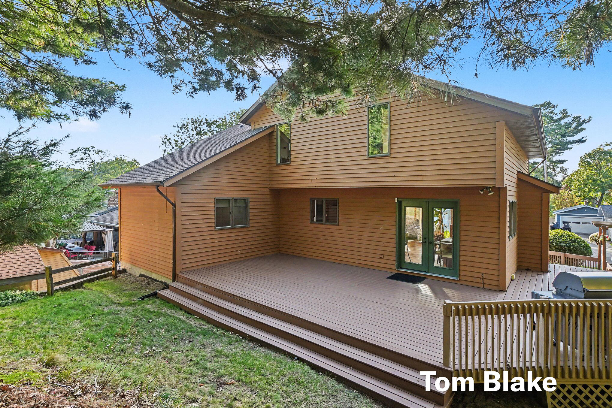 2335 Bluffton Avenue Muskegon MI 49441
