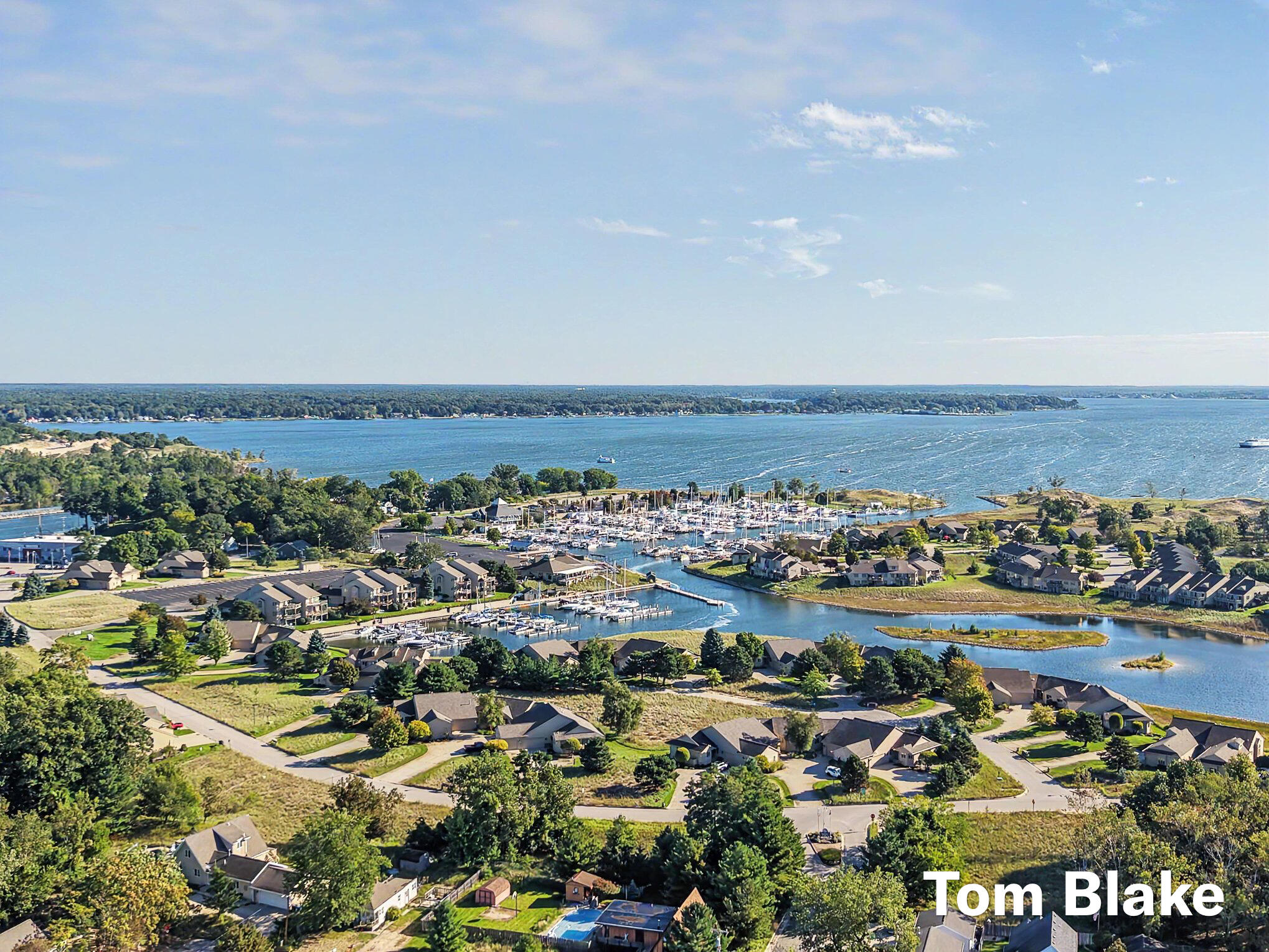 2335 Bluffton Avenue Muskegon MI 49441
