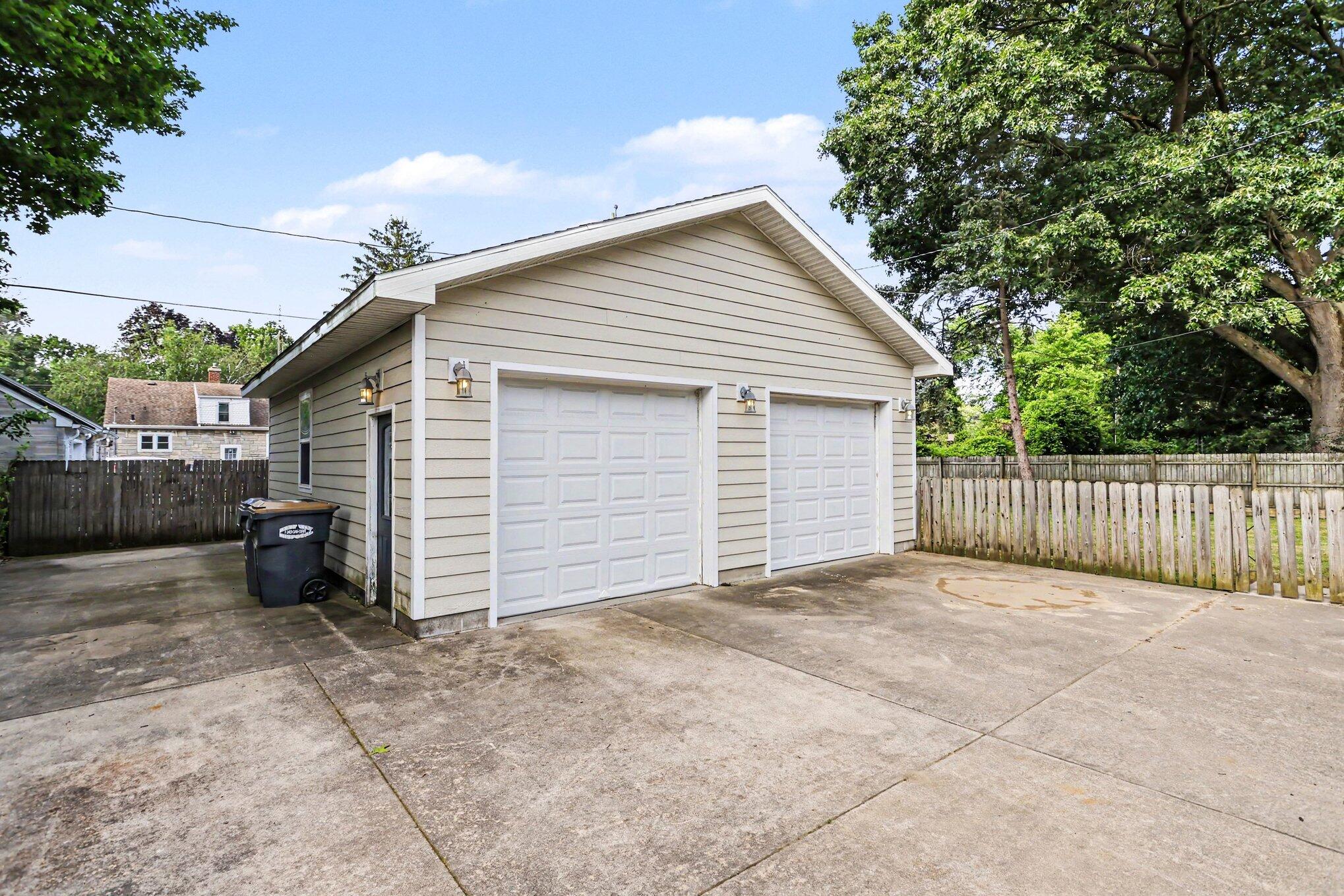 530 Montezuma Road Benton Harbor MI 49022