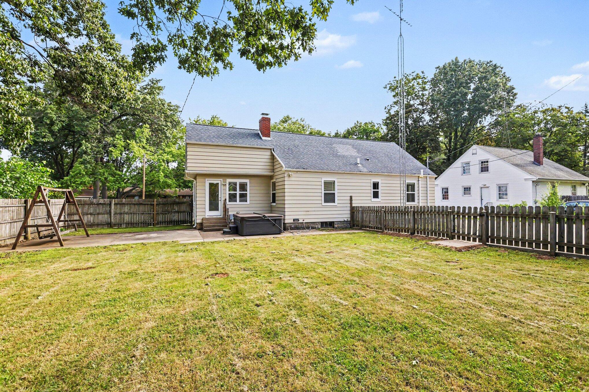 530 Montezuma Road Benton Harbor MI 49022