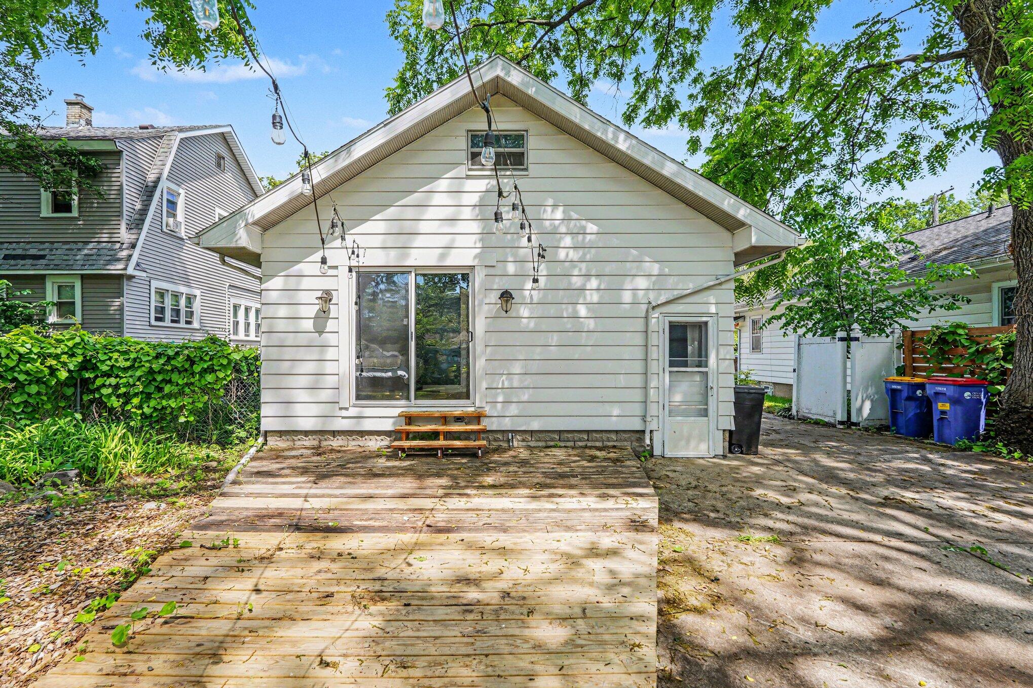 1815 Nelson Avenue SE Grand Rapids MI 49507