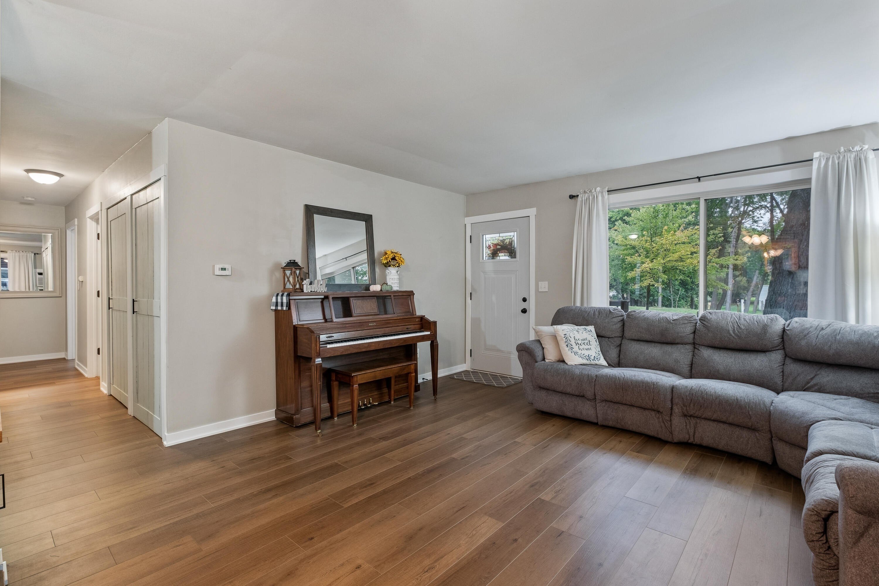 1340 Knapp Street NE Grand Rapids MI 49505