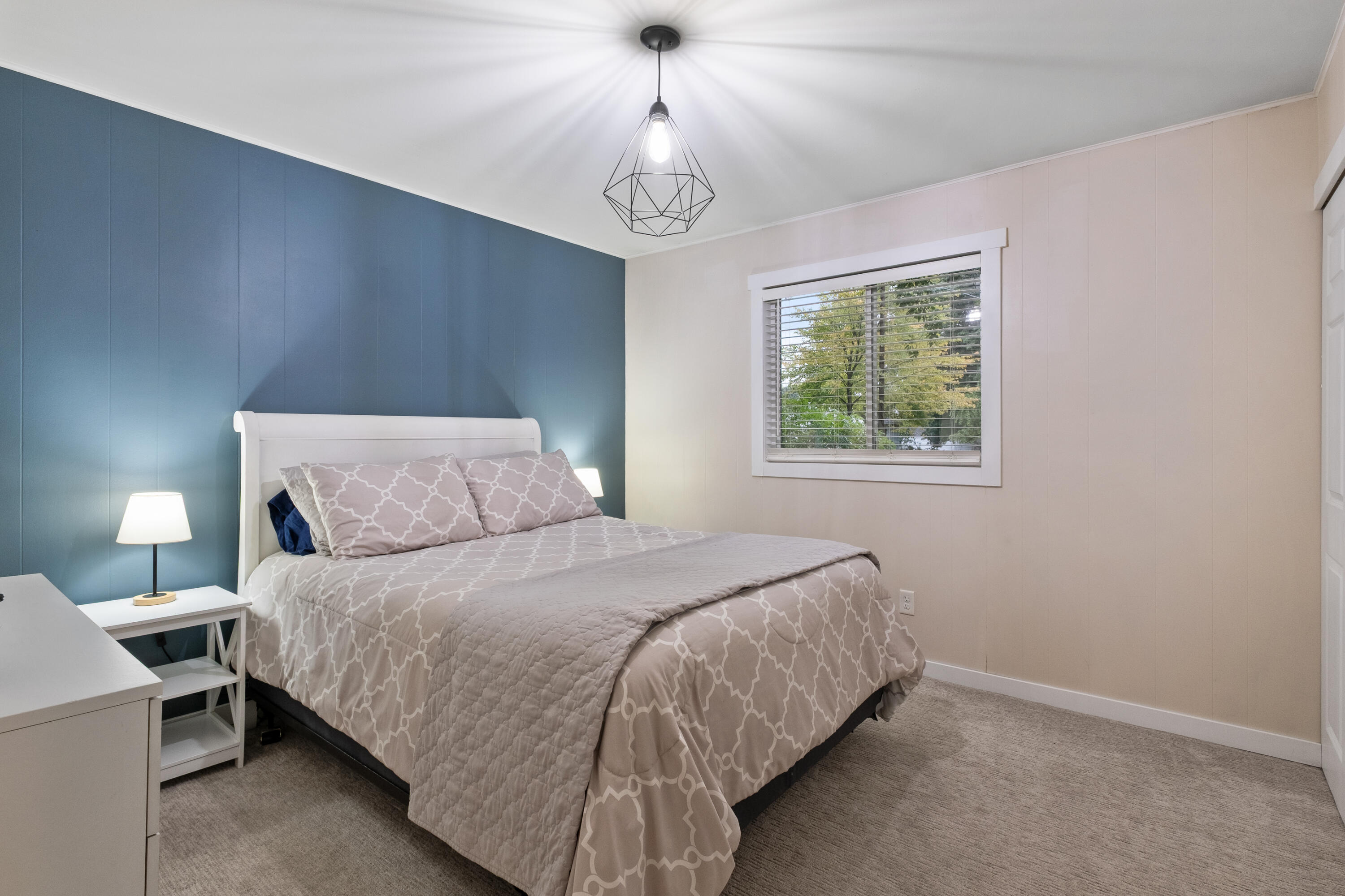1340 Knapp Street NE Grand Rapids MI 49505