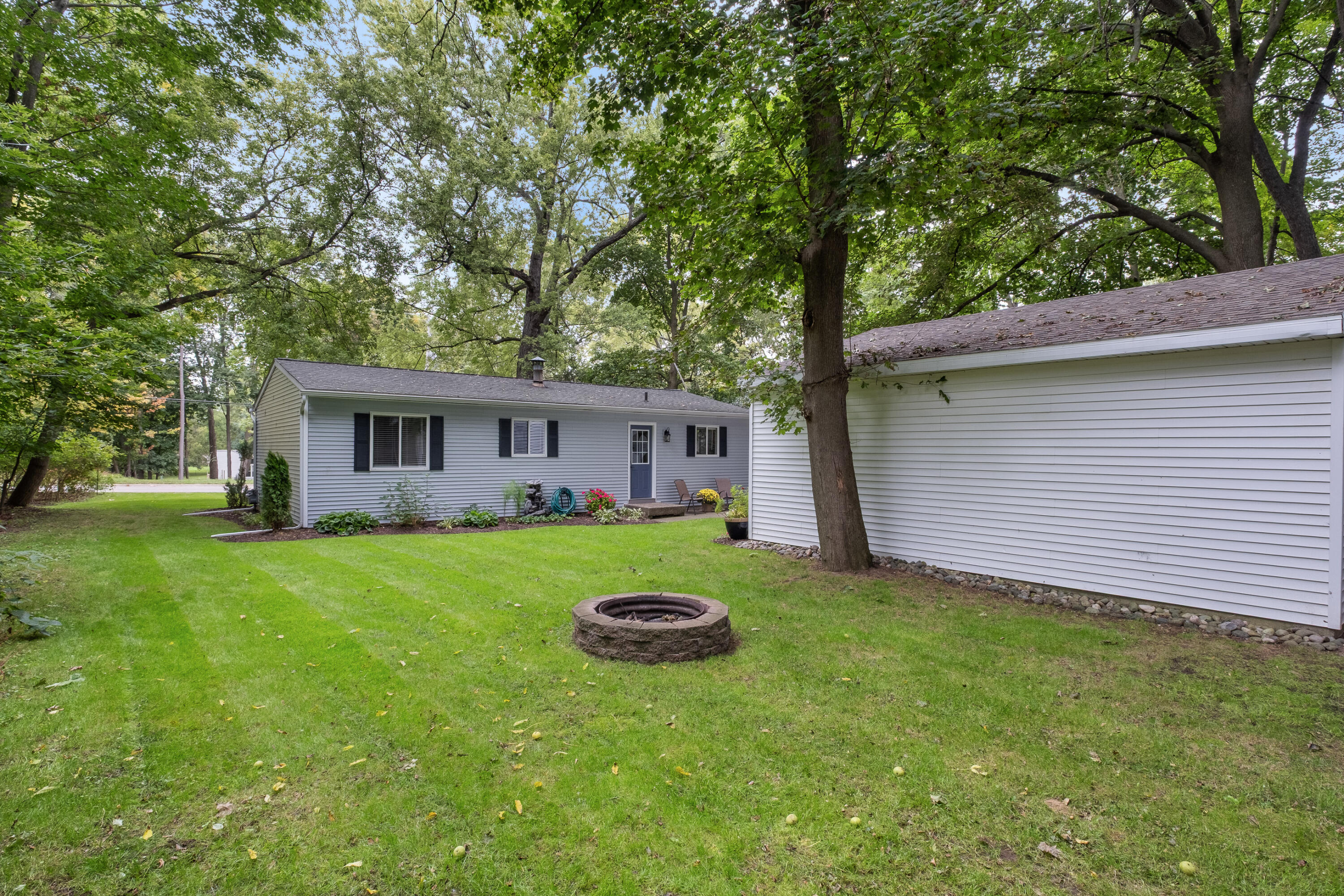 1340 Knapp Street NE Grand Rapids MI 49505