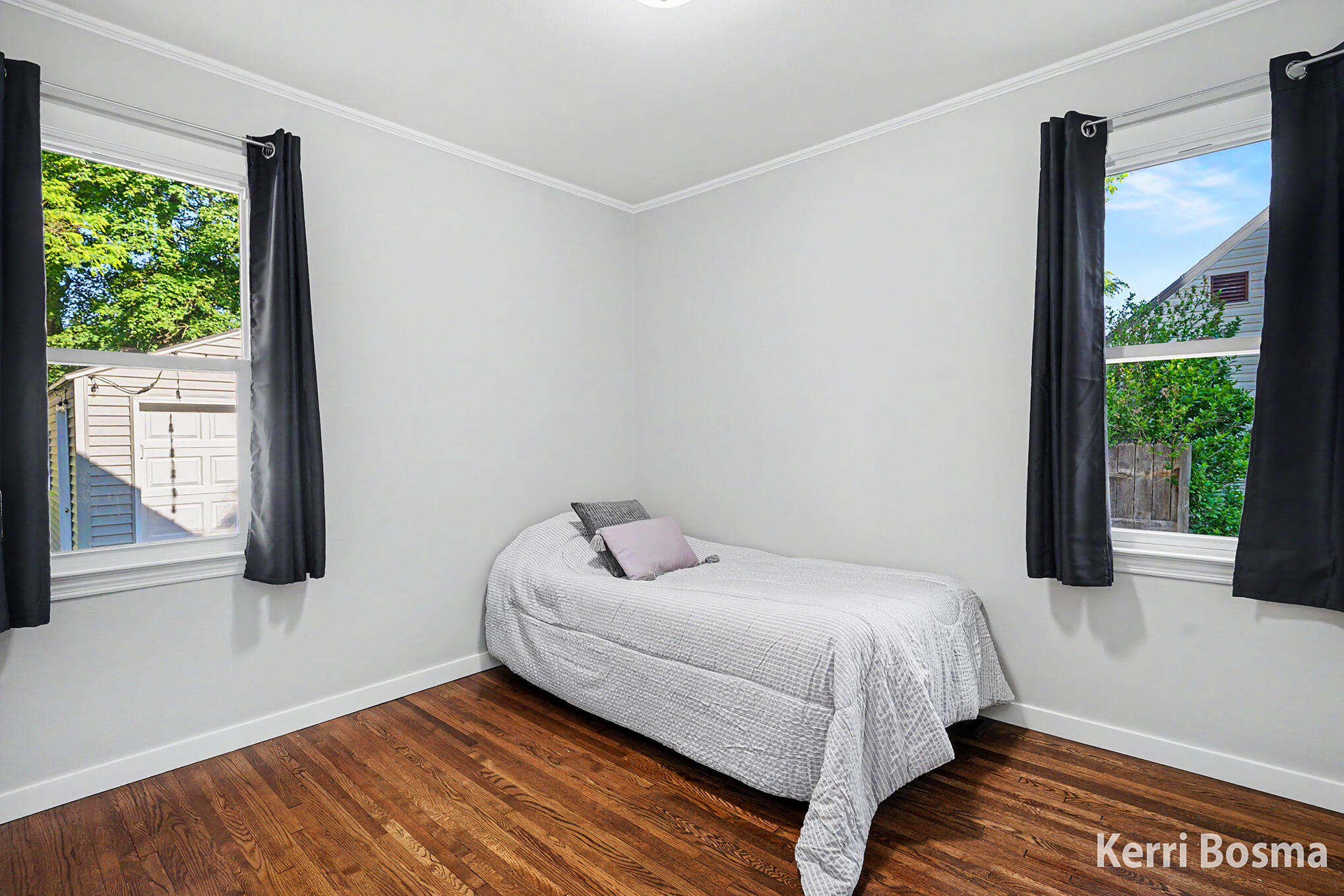 1231 Burke Avenue NE Grand Rapids MI 49505