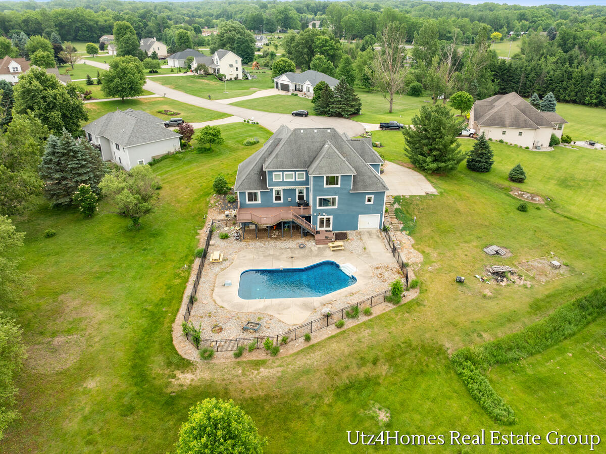 6625 Twin Springs Court NE Rockford MI 49341