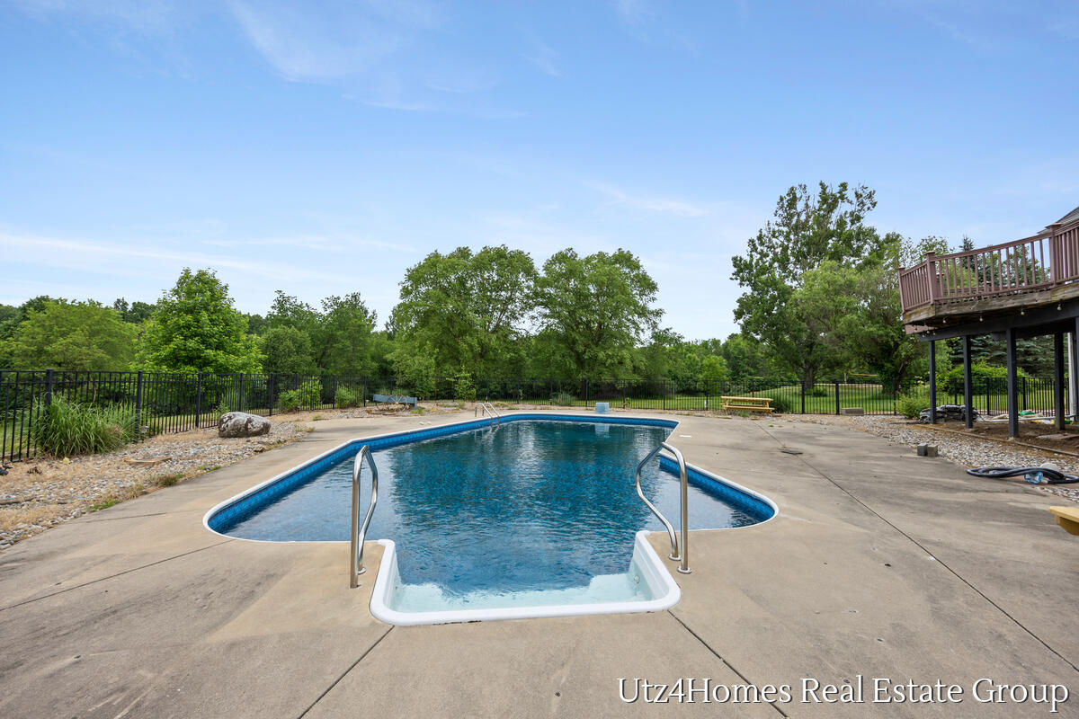 6625 Twin Springs Court NE Rockford MI 49341