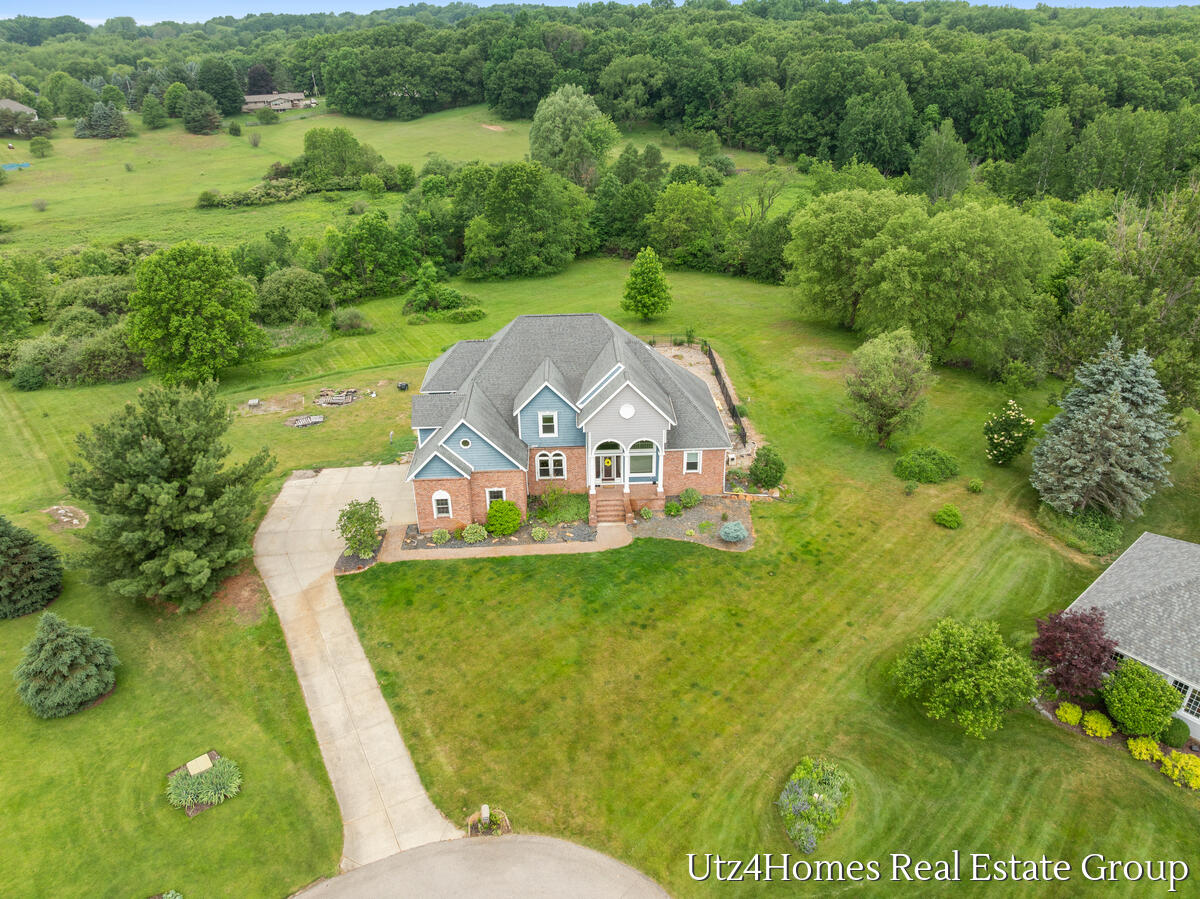 6625 Twin Springs Court NE Rockford MI 49341