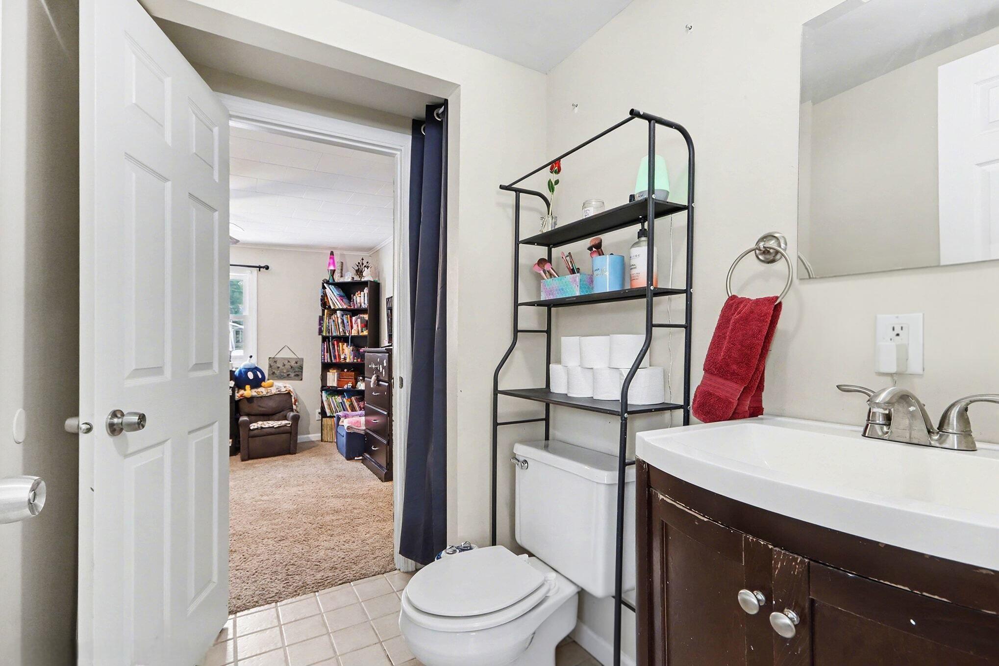 2427 Vanderbilt Avenue Portage MI 49024