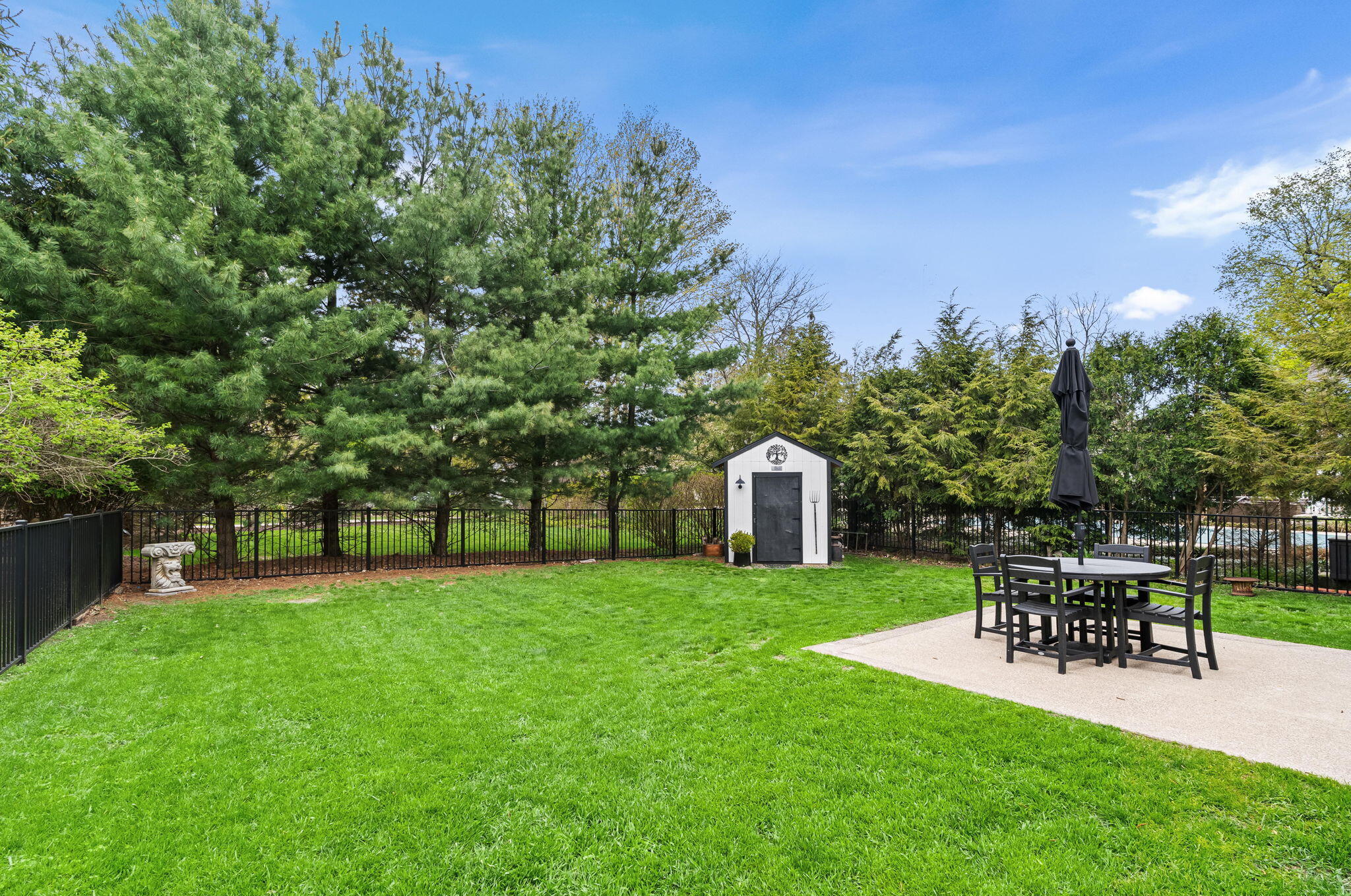 156 S Union Street Douglas MI 49406