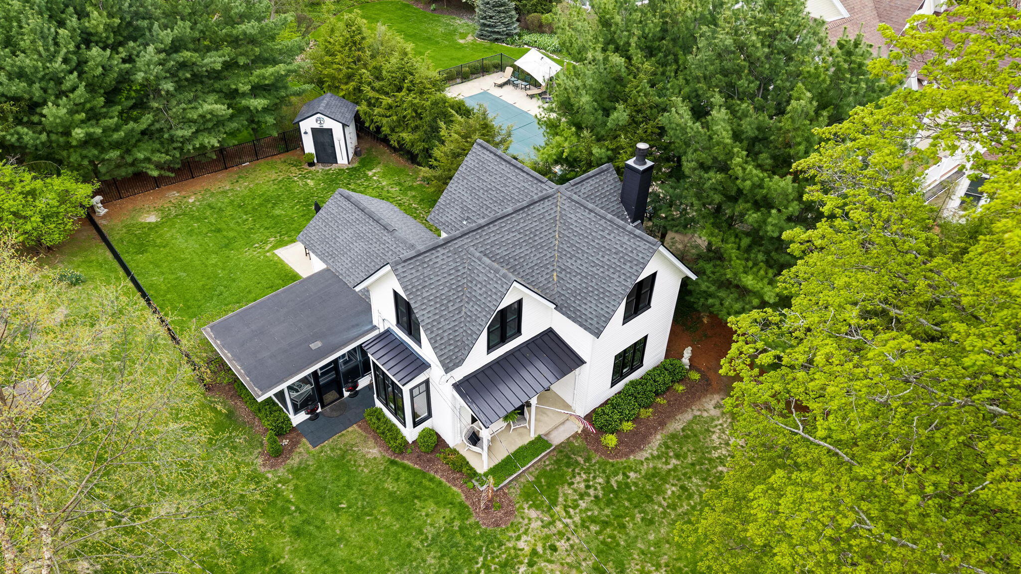 156 S Union Street Douglas MI 49406