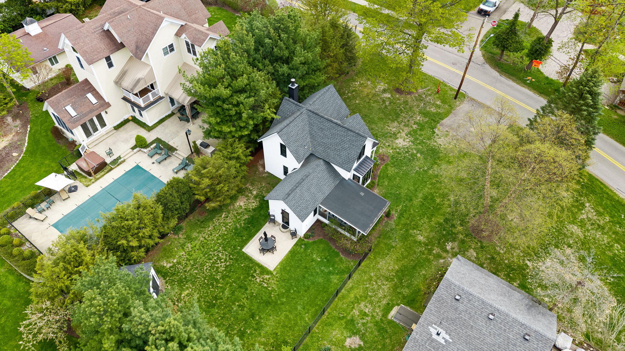 156 S Union Street Douglas MI 49406