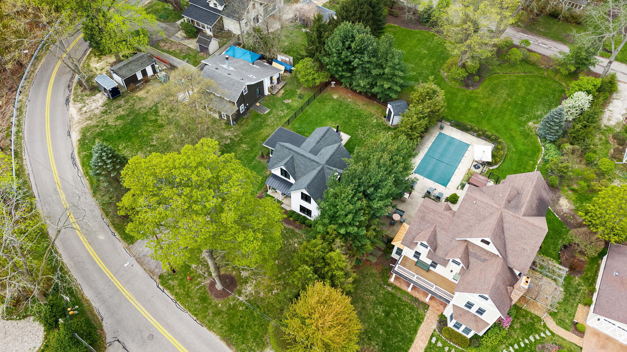 156 S Union Street Douglas MI 49406