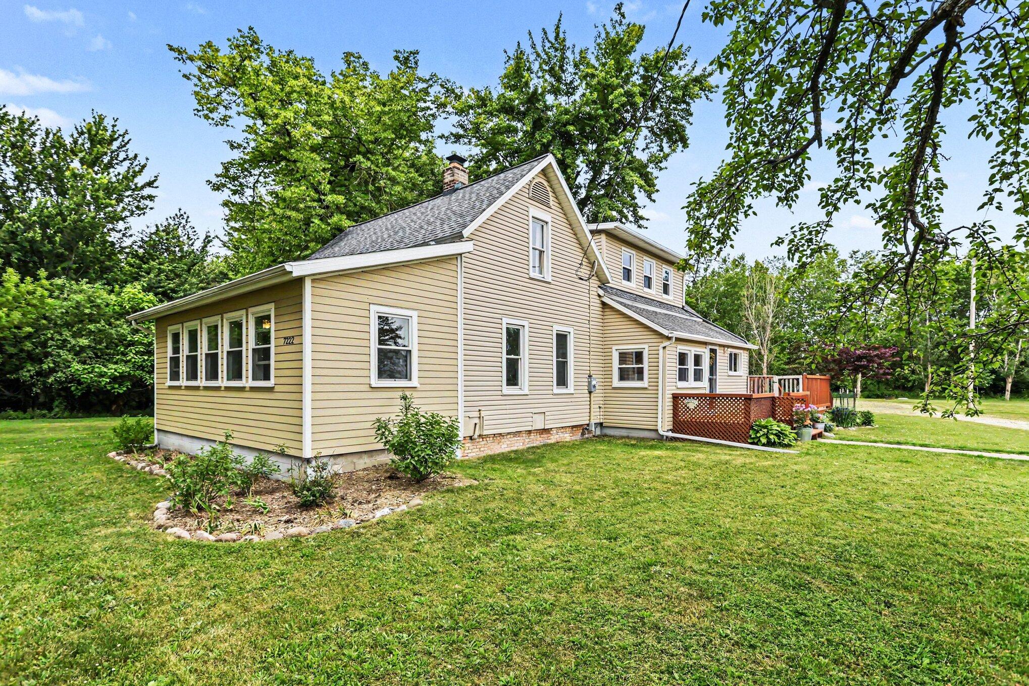 7222 Hollywood Road Berrien Springs MI 49103