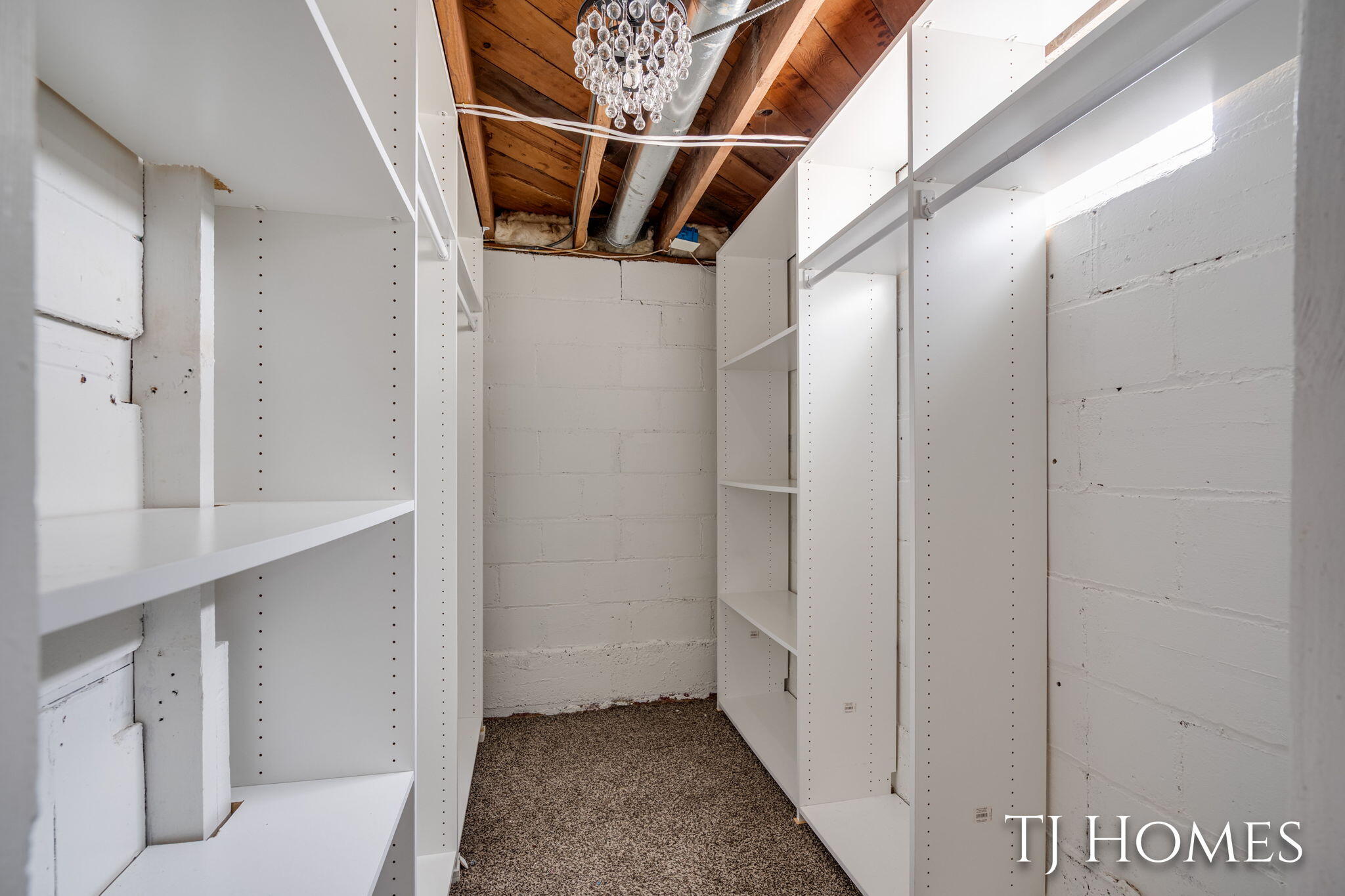 52 Holly Street SW Grand Rapids MI 49548