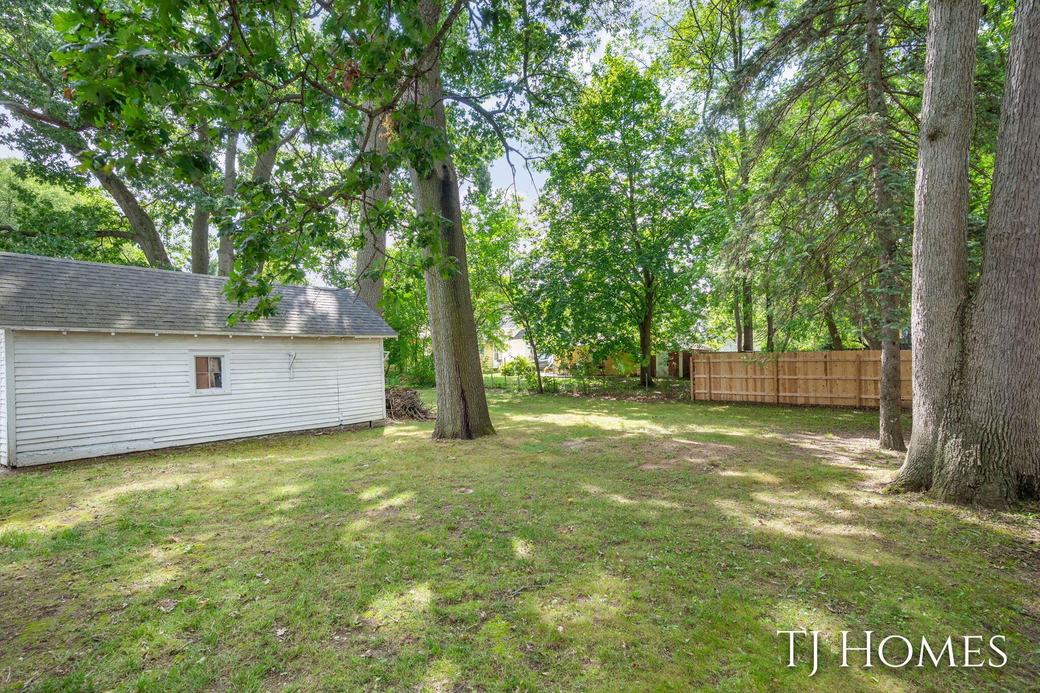 52 Holly Street SW Grand Rapids MI 49548