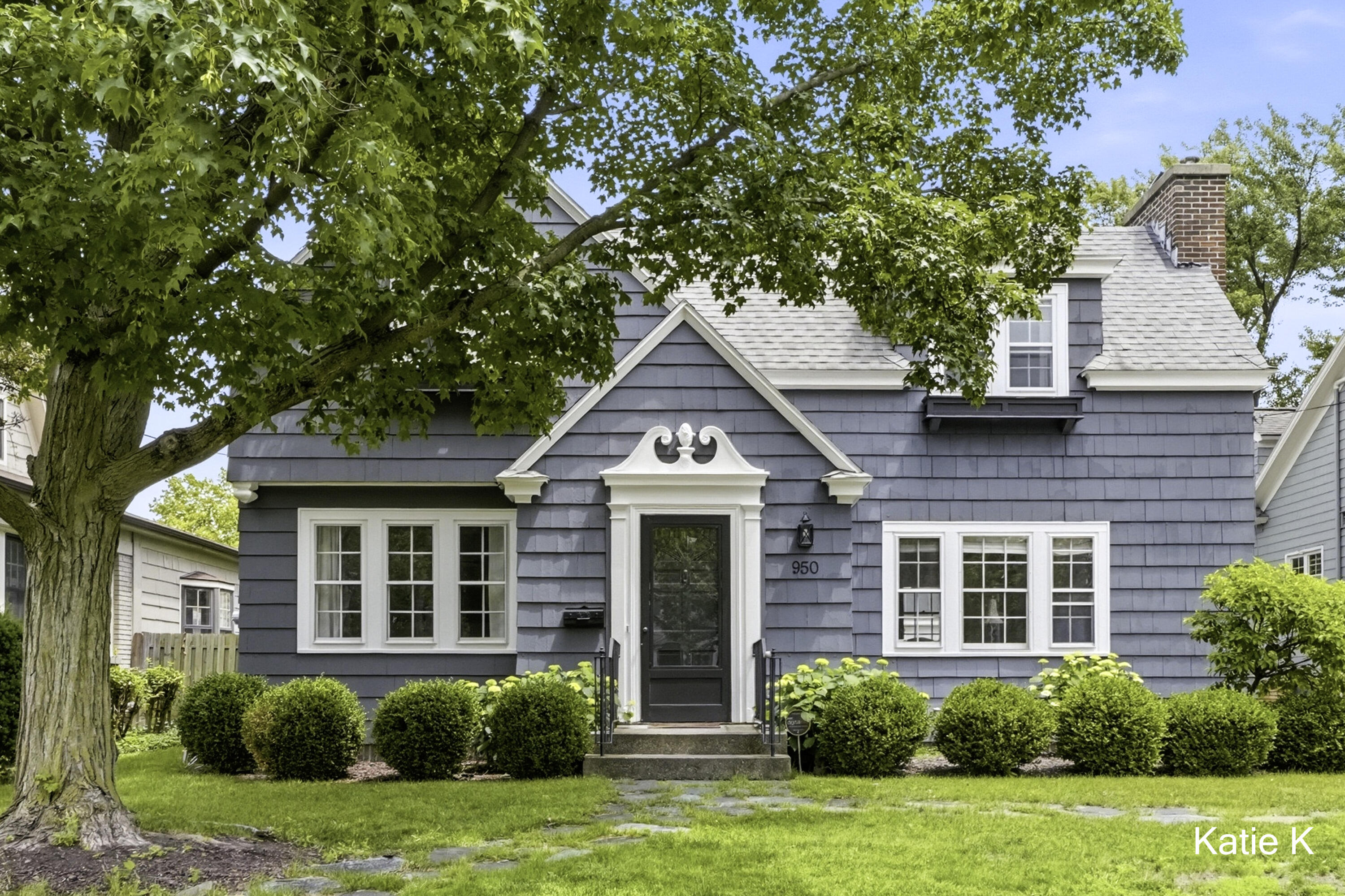 East Grand Rapids MI, 950 Orchard Avenue SE