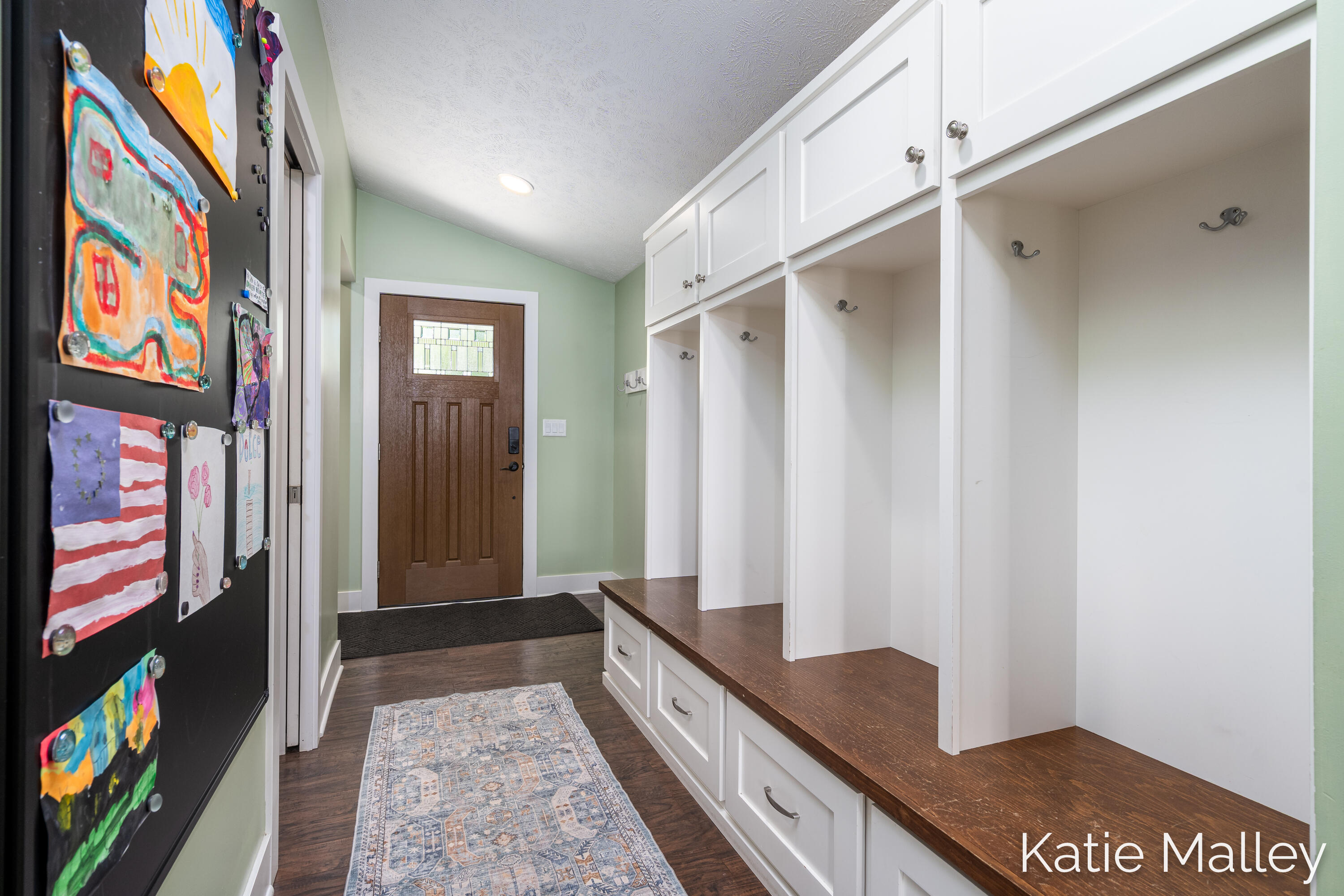 7353 Davies Drive NE Rockford MI 49341
