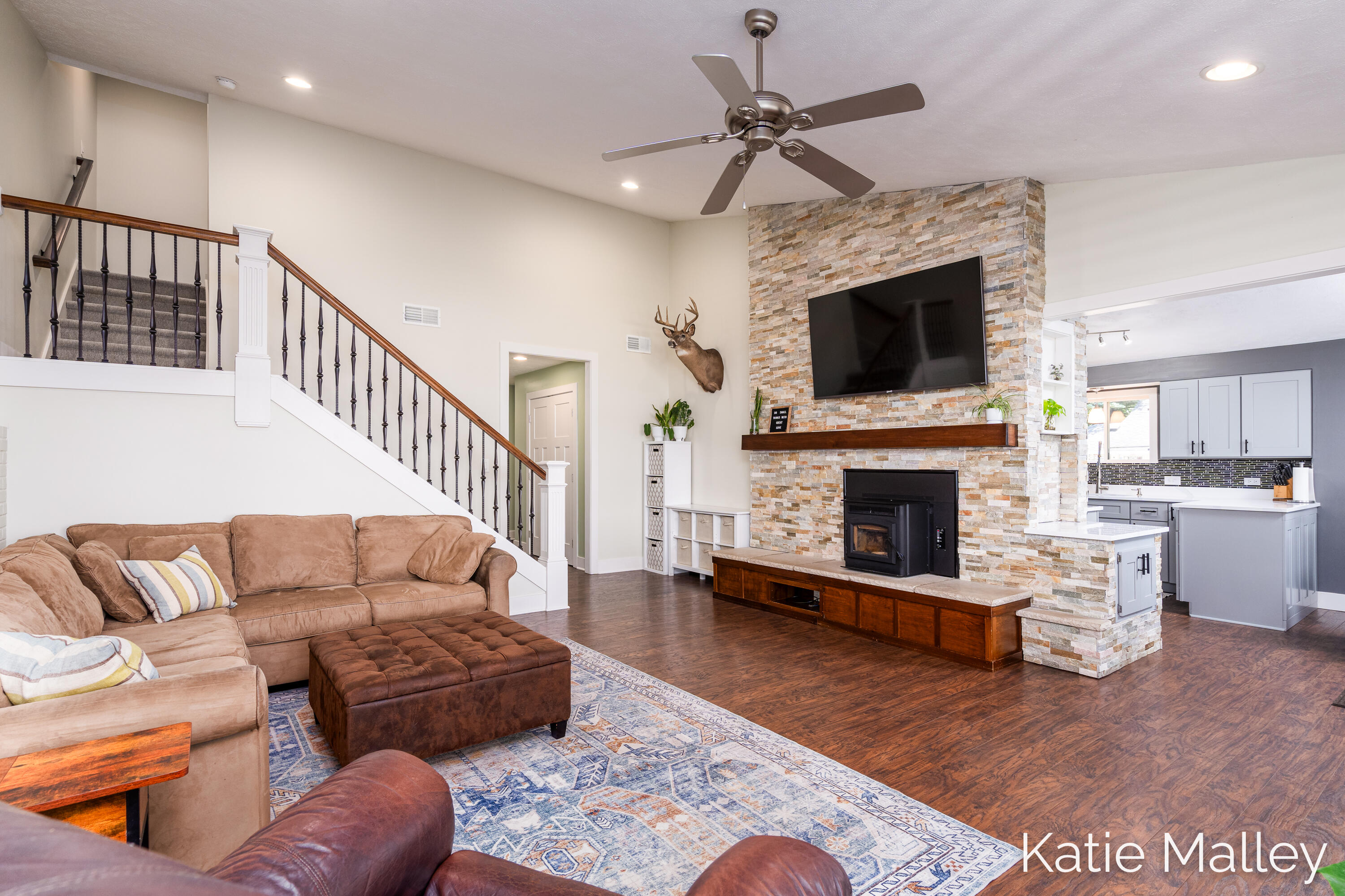 7353 Davies Drive NE Rockford MI 49341
