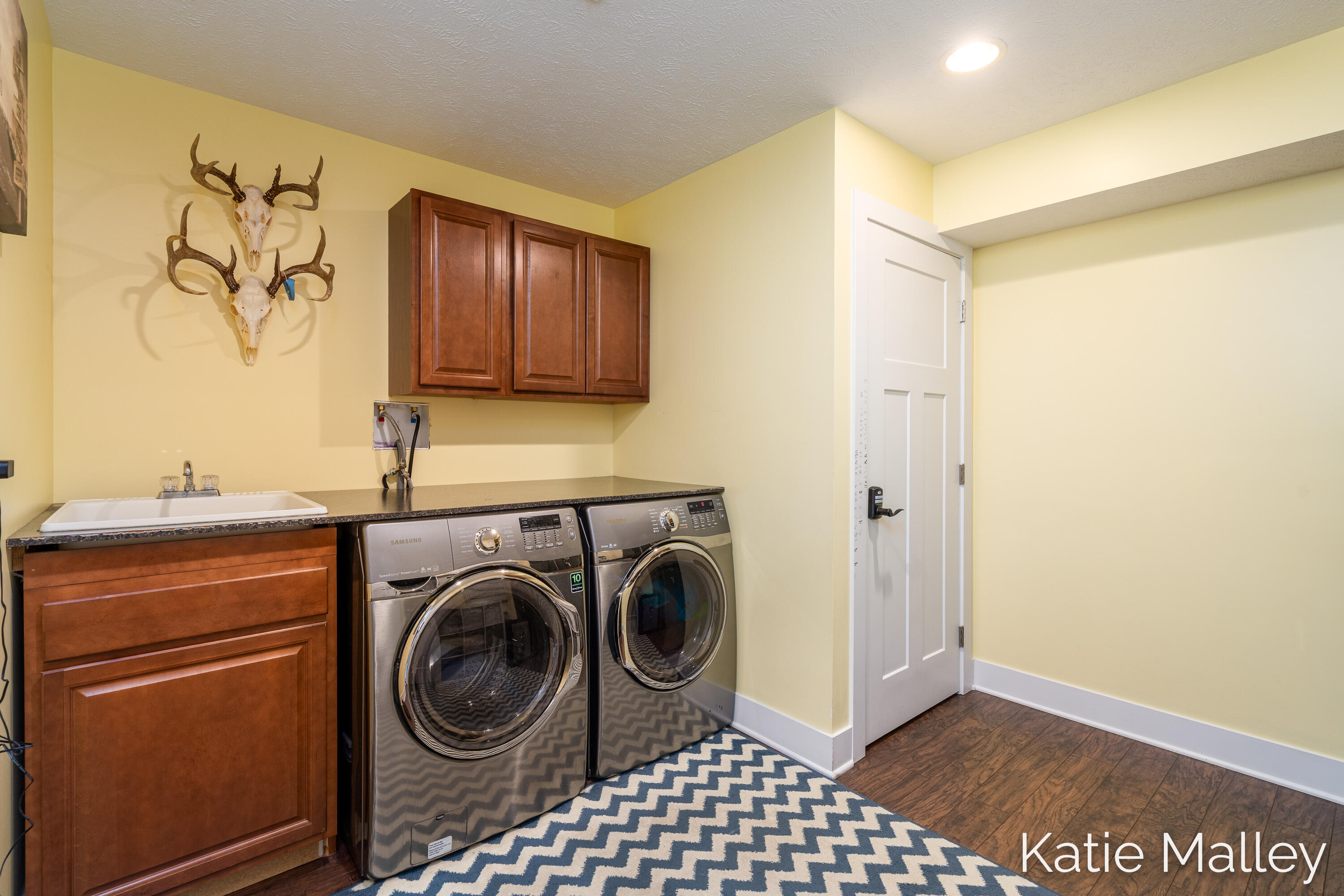 7353 Davies Drive NE Rockford MI 49341