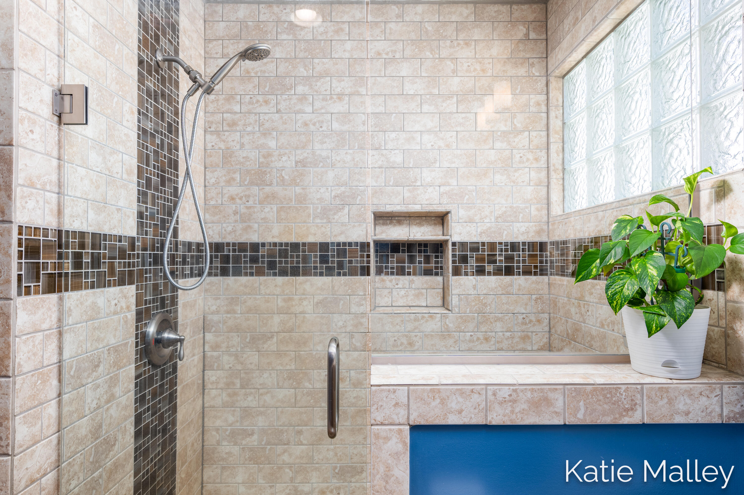 7353 Davies Drive NE Rockford MI 49341