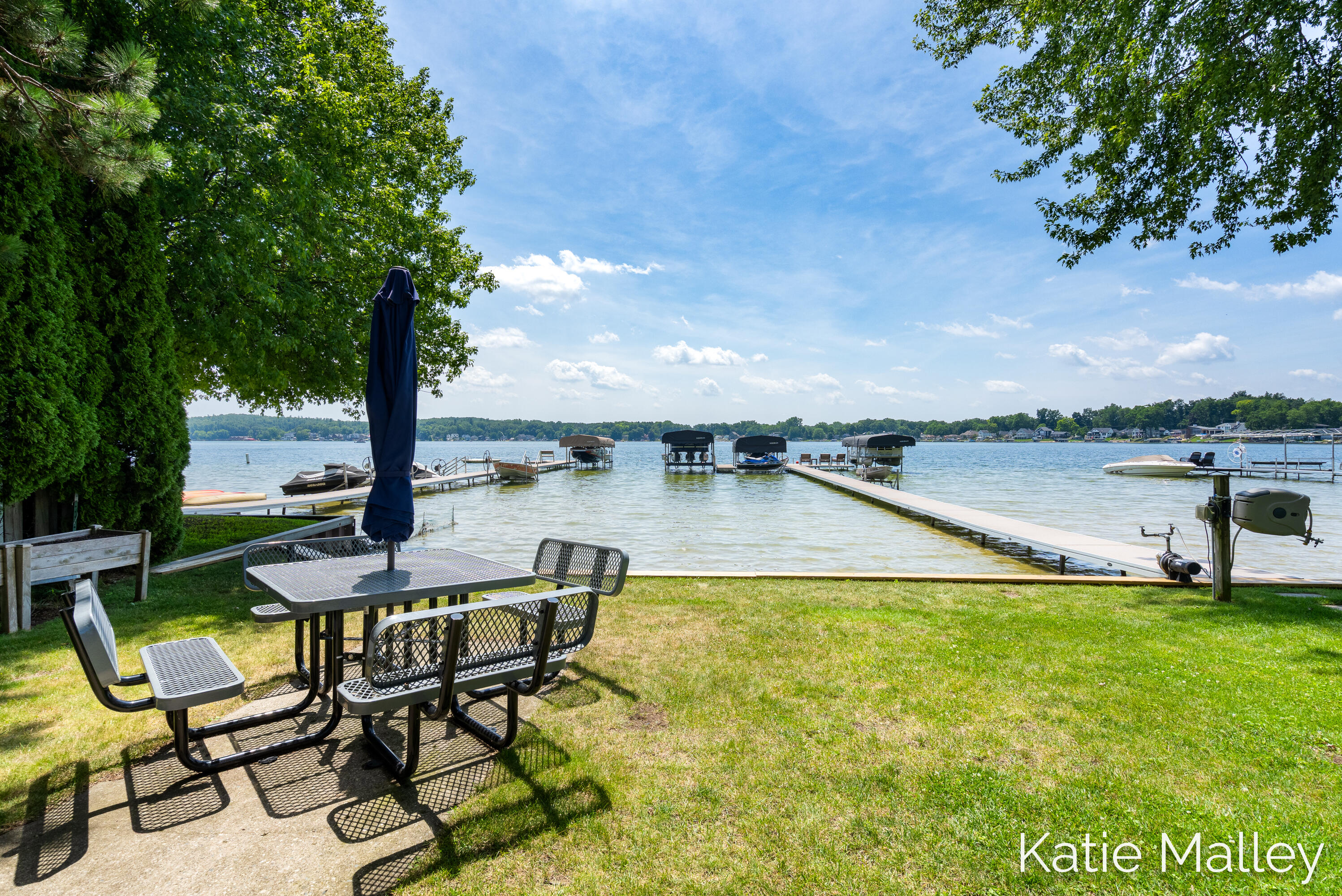 7353 Davies Drive NE Rockford MI 49341