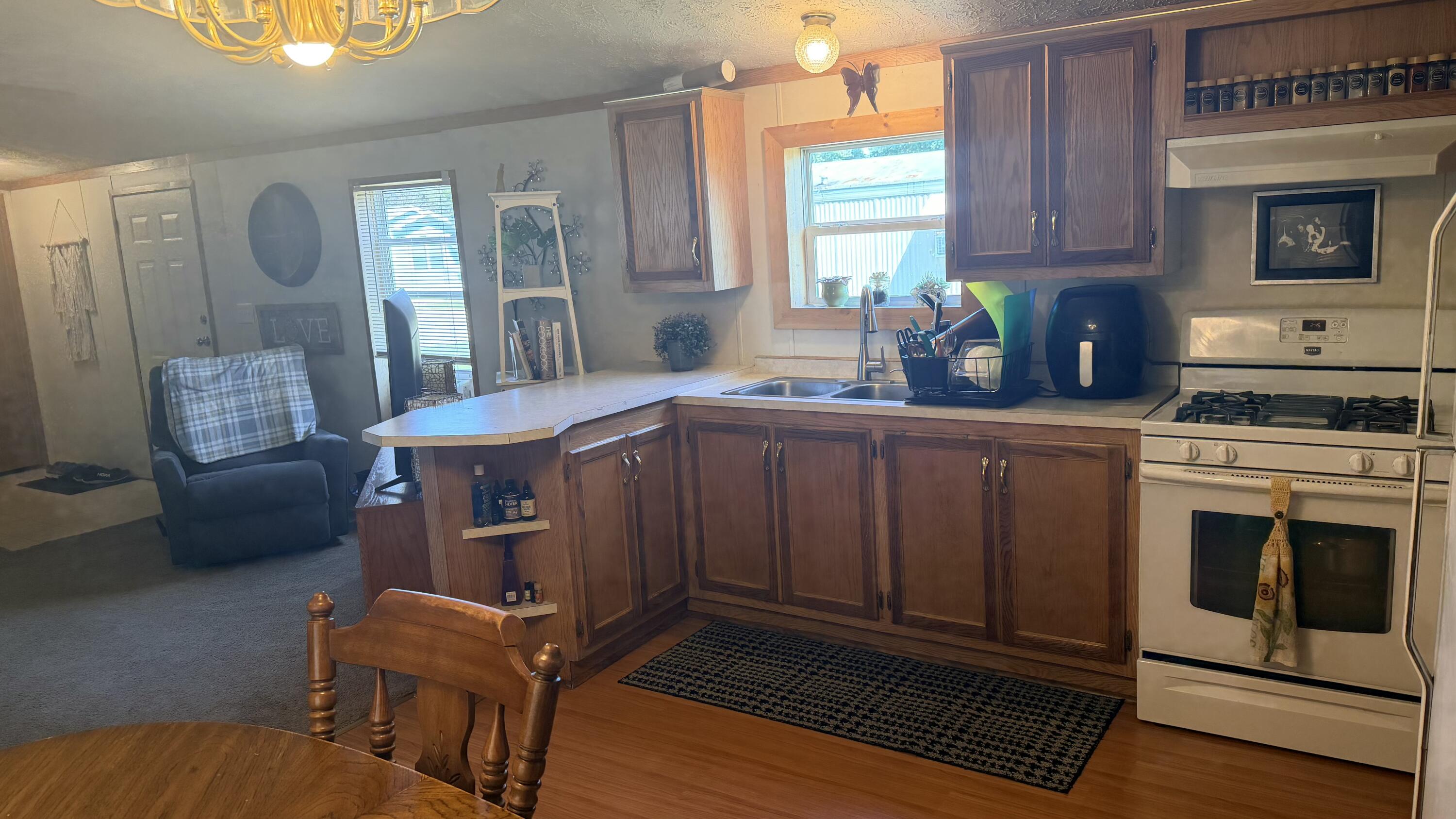 111 Maple Court Muskegon MI 49445