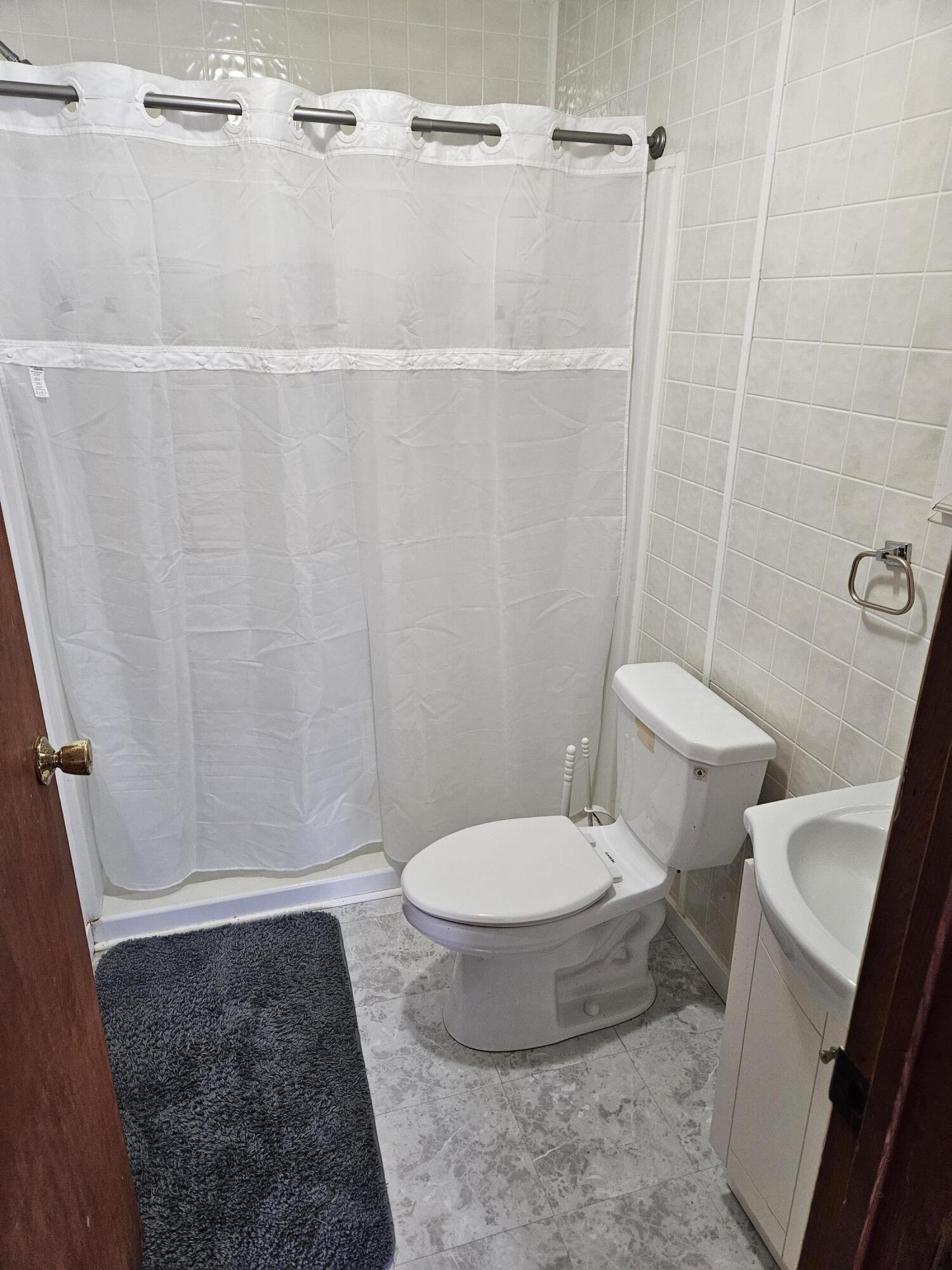 6291 Francis Street Kalamazoo MI 49048