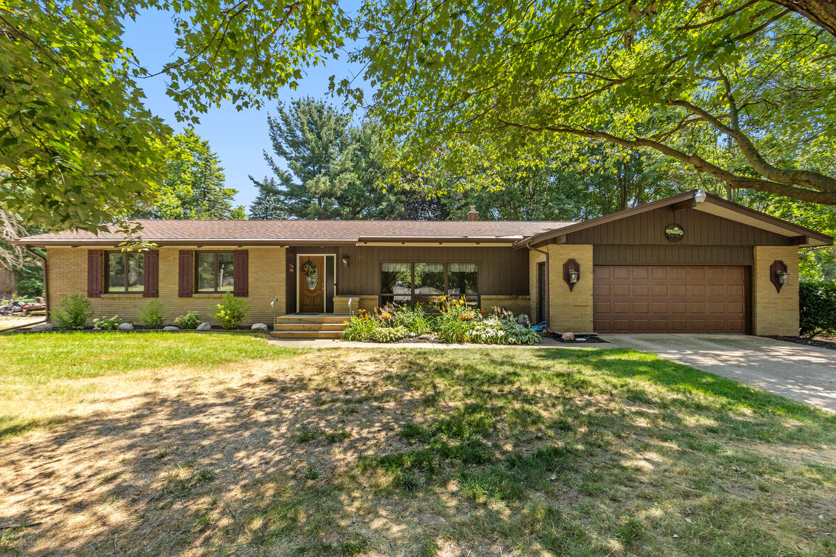 6654 Clyde Park Avenue SW Byron Center MI 49315