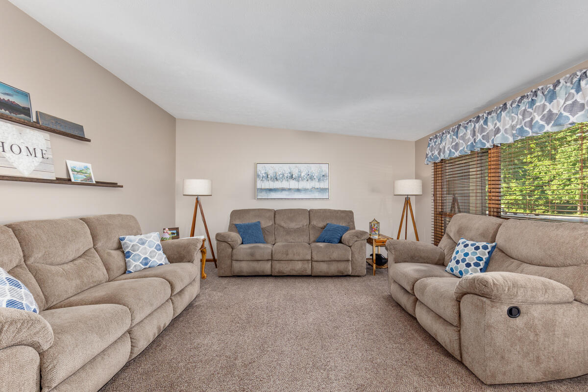 6654 Clyde Park Avenue SW Byron Center MI 49315