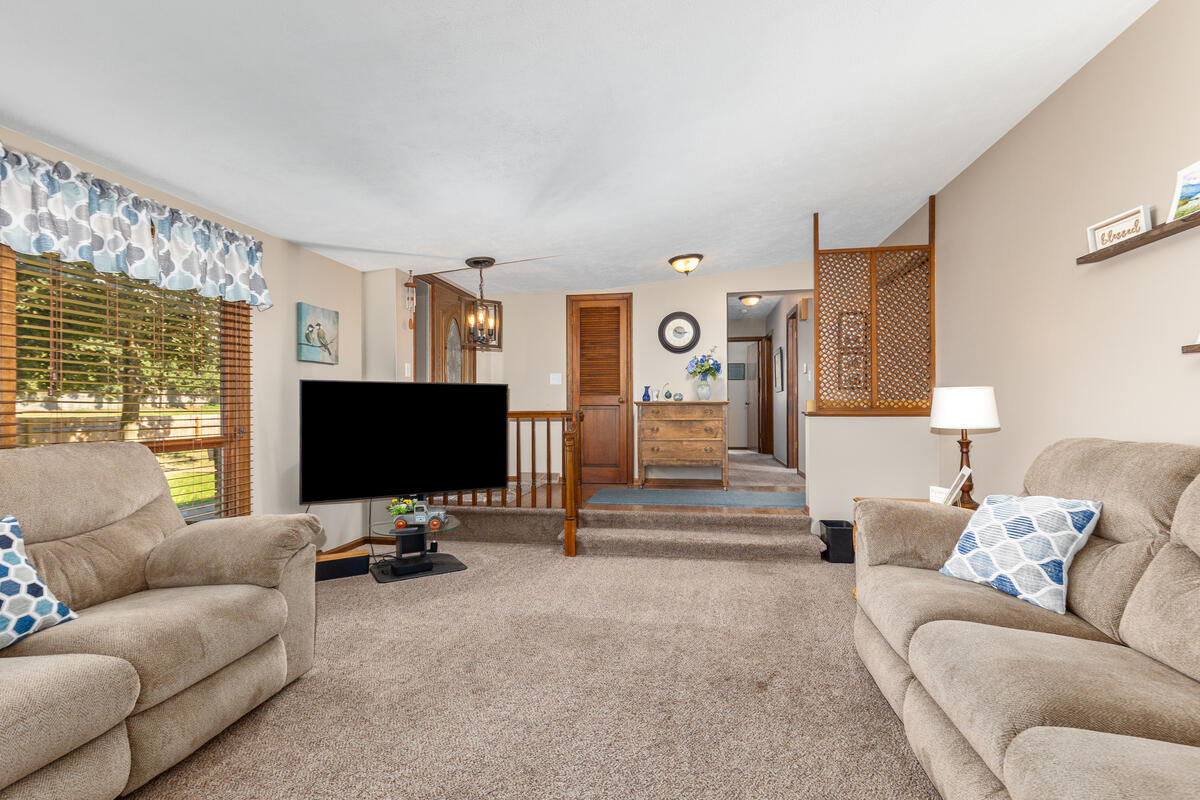 6654 Clyde Park Avenue SW Byron Center MI 49315