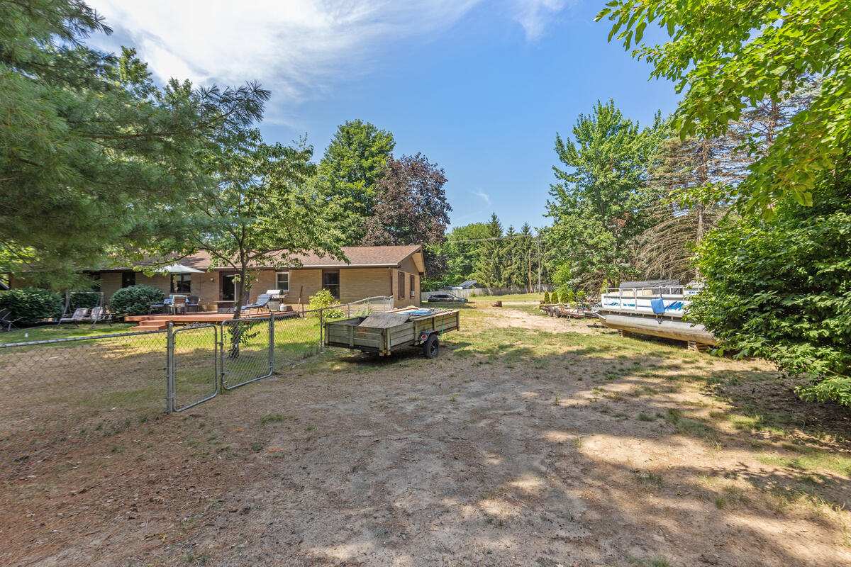 6654 Clyde Park Avenue SW Byron Center MI 49315