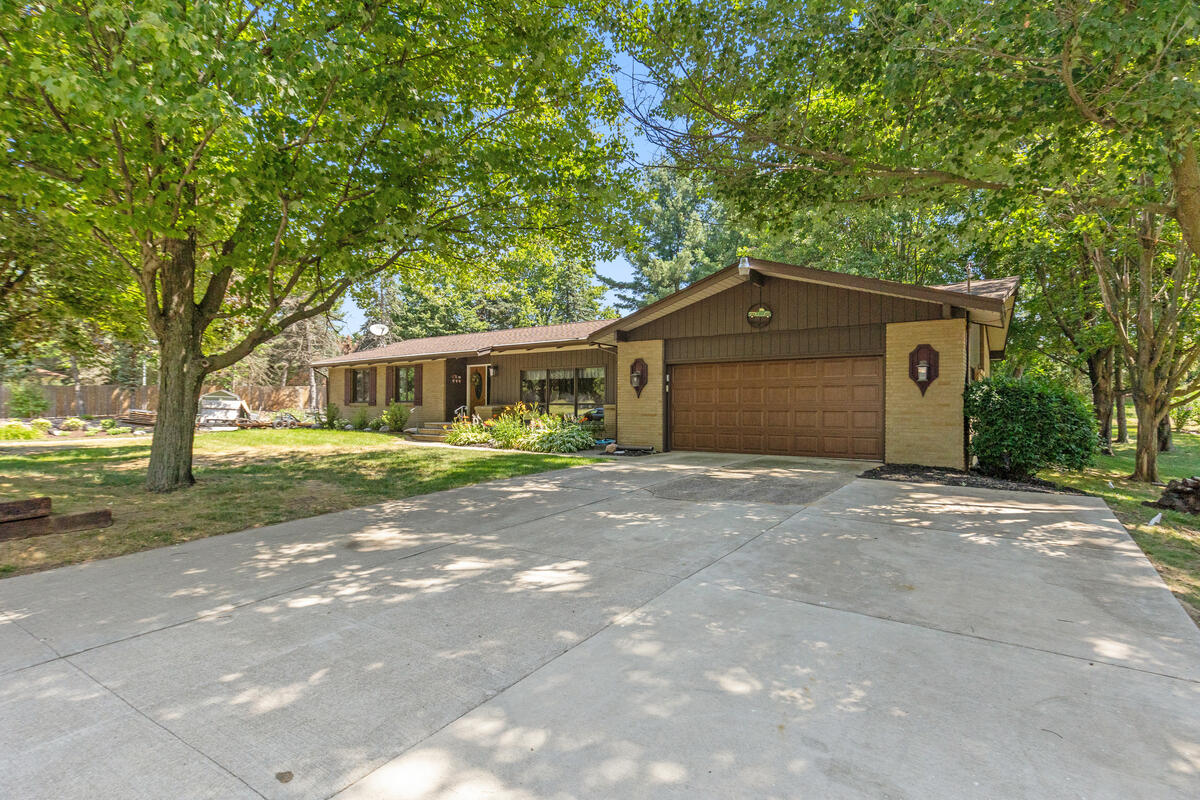 6654 Clyde Park Avenue SW Byron Center MI 49315