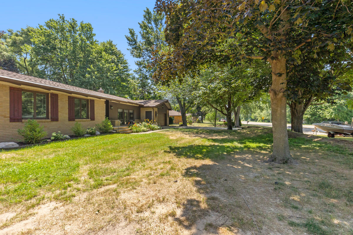 6654 Clyde Park Avenue SW Byron Center MI 49315