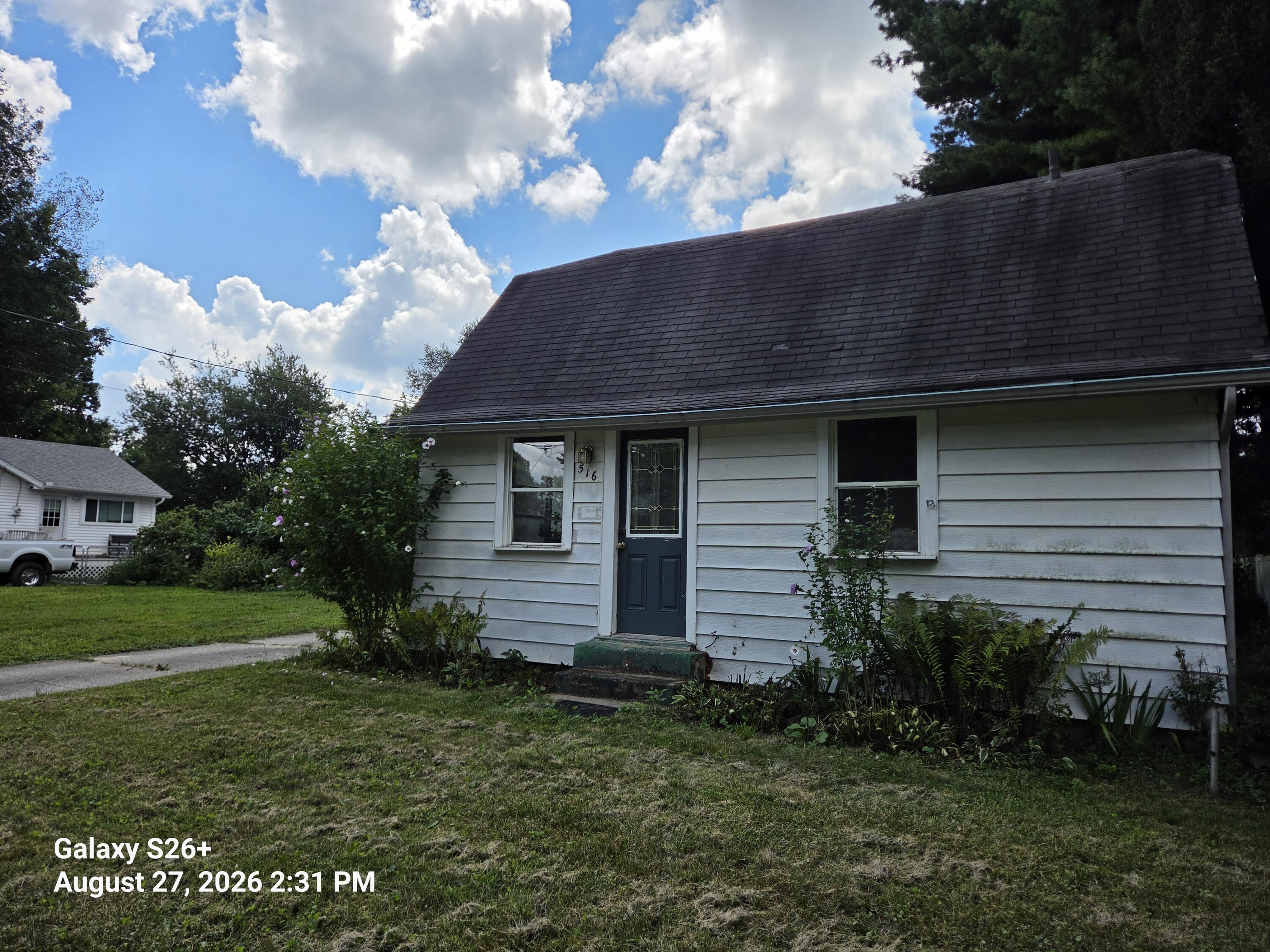 516 Hillcrest Road Niles MI 49120